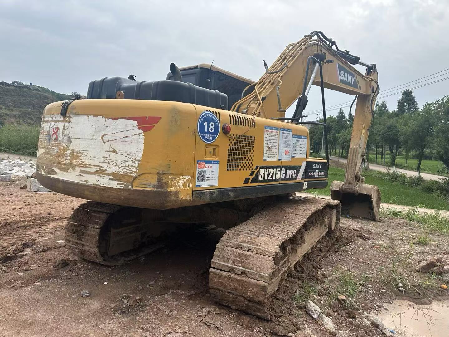 Buy Sany SY205C Used Excavator / 2
