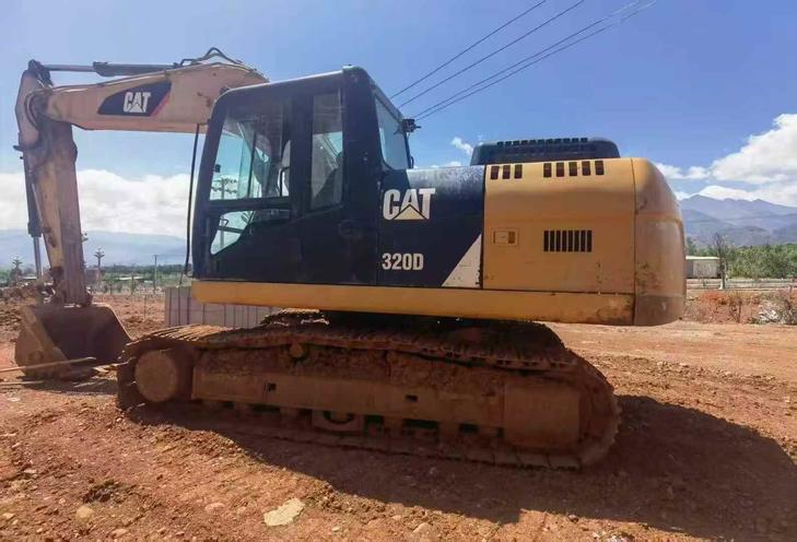 Buy Caterpillar 320D Used Excavator / 1