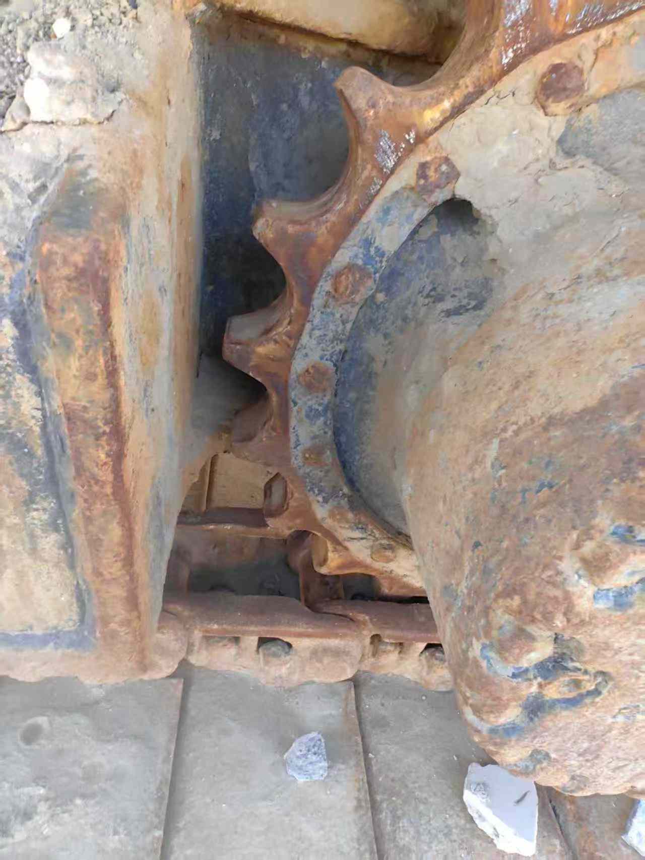 Buy Komatsu PC200-8 Used Excavator / 9