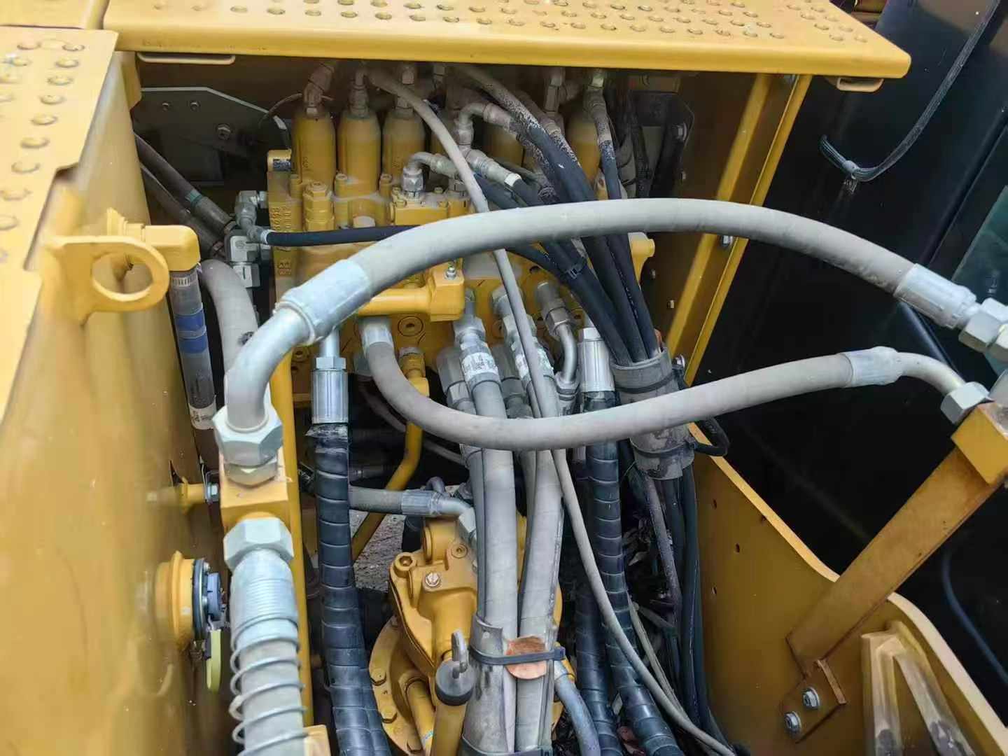 Buy Caterpillar 313D Used Excavator / 3