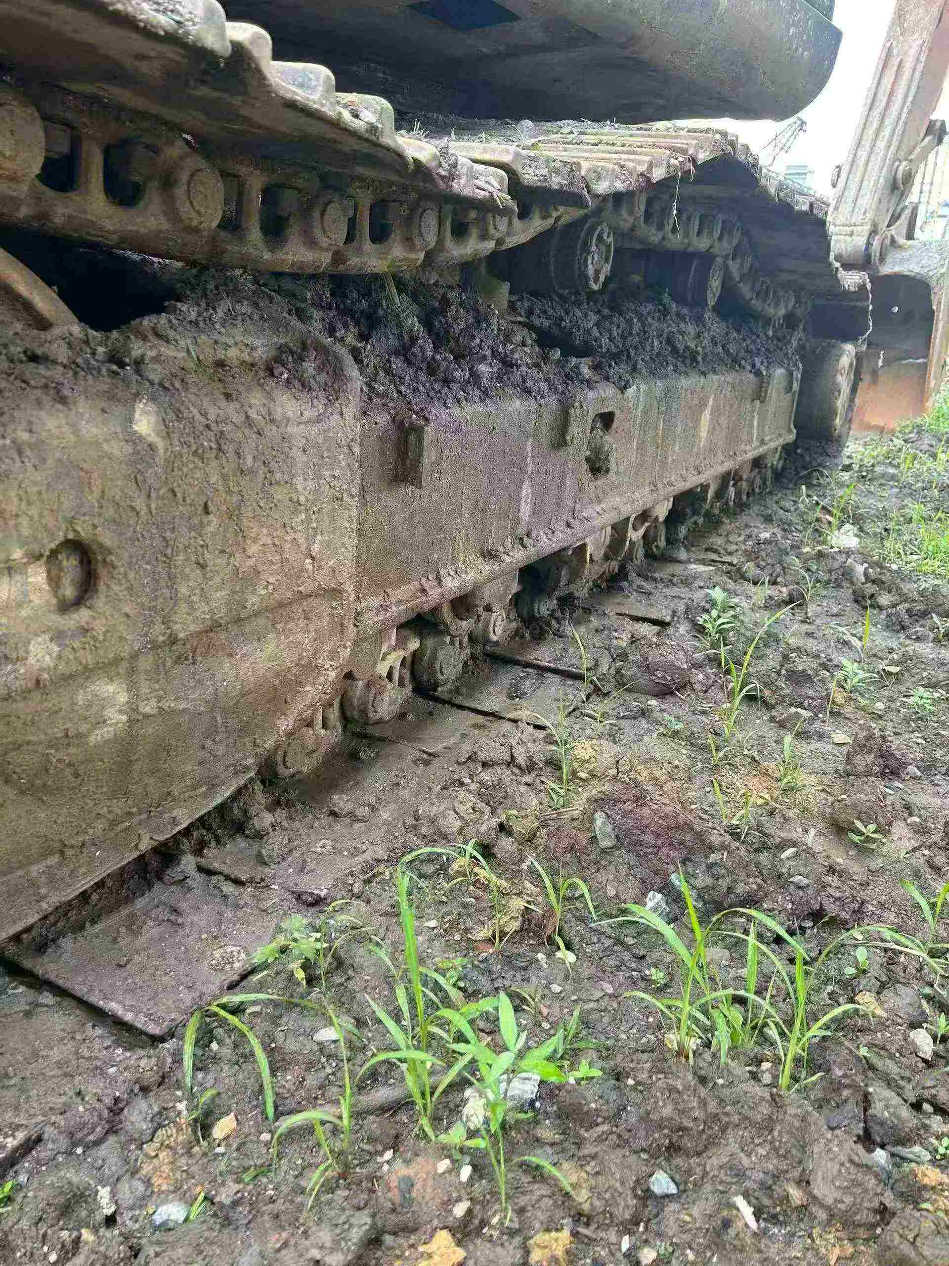 Buy Hitachi EX200-3 Used Excavator / 6