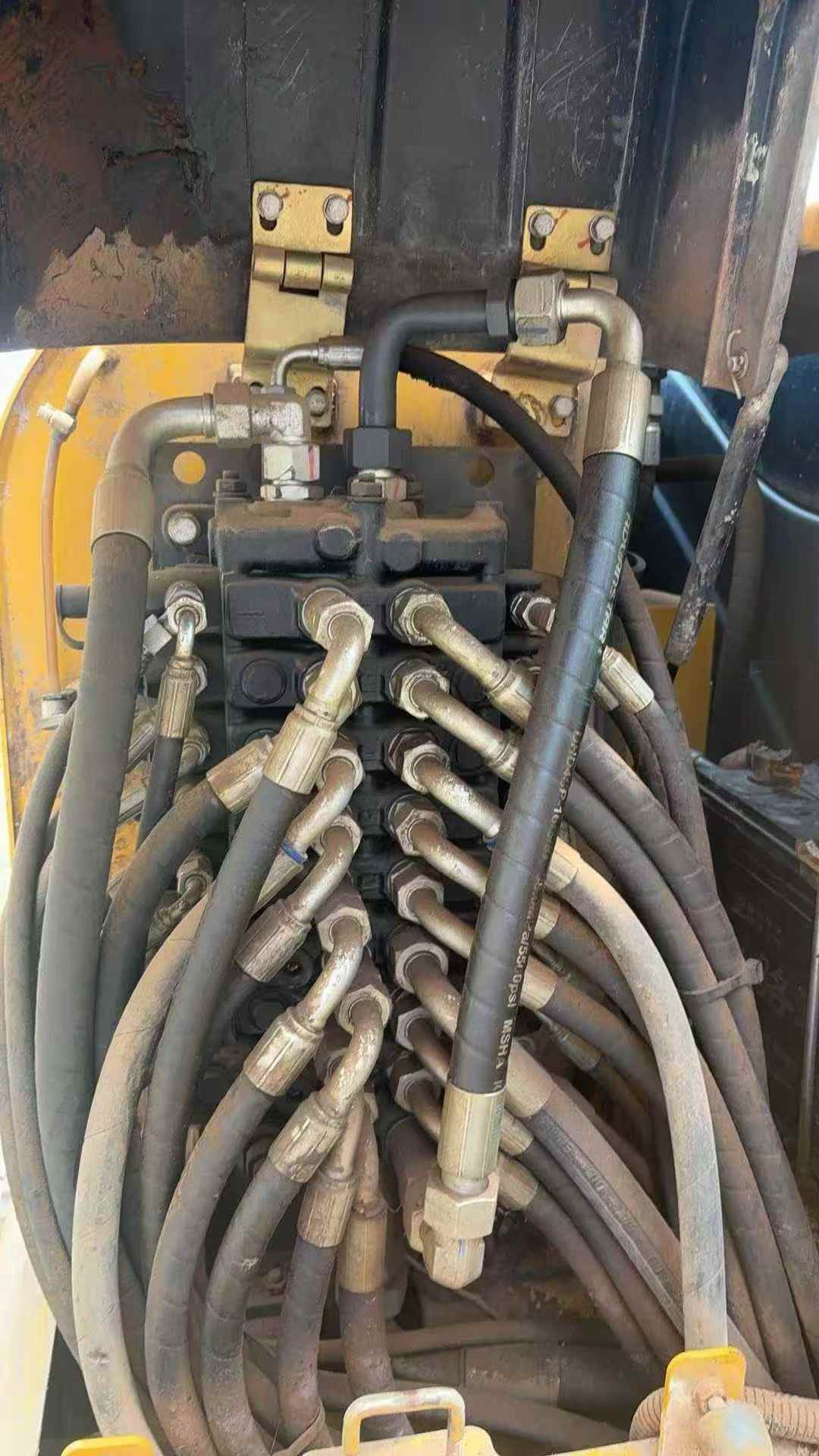 Buy XCMG LW60G Used Excavator / 6