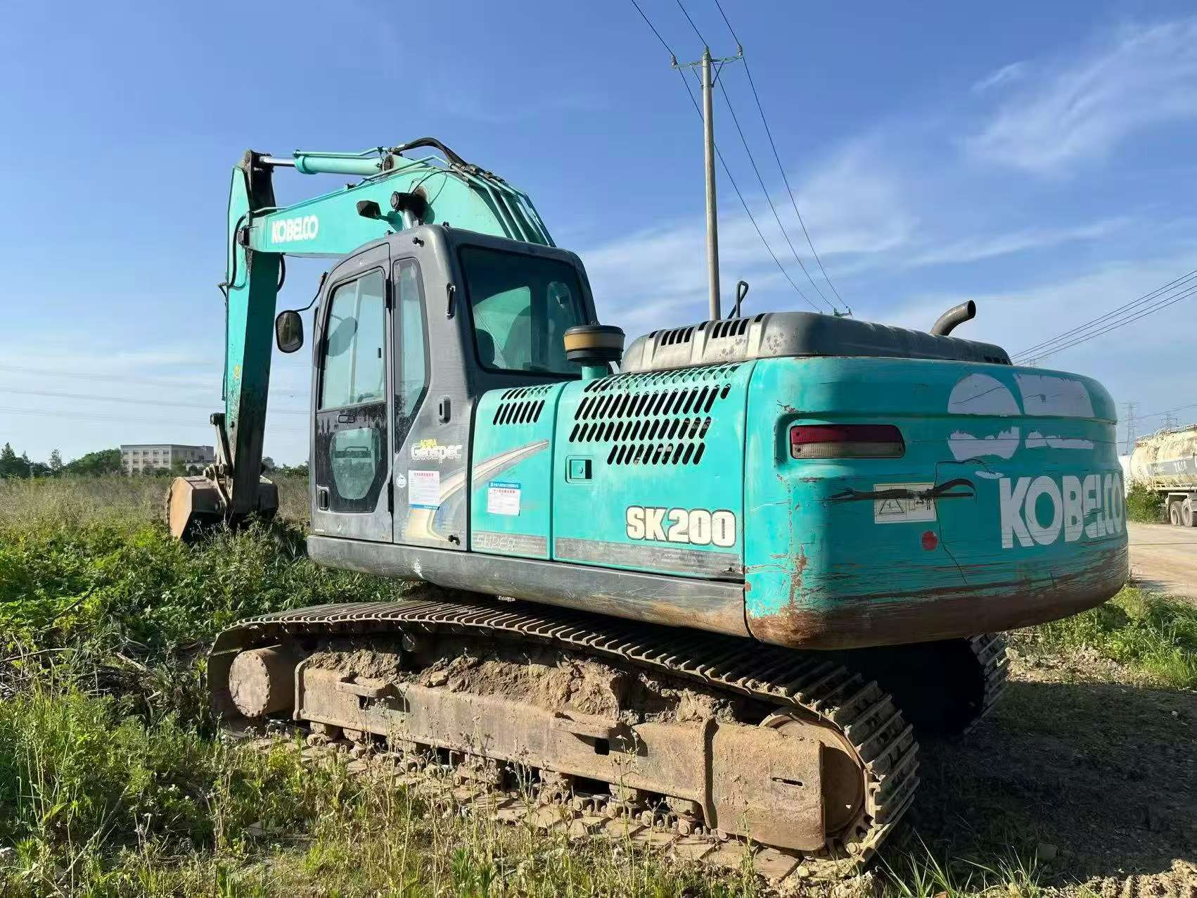 شراء Kobelco SK200 مستعمل حفارة