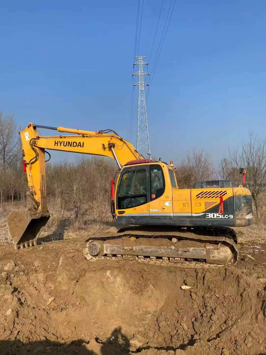 شراء حفارة Hyundai R265LC-7 مستعملة / 9