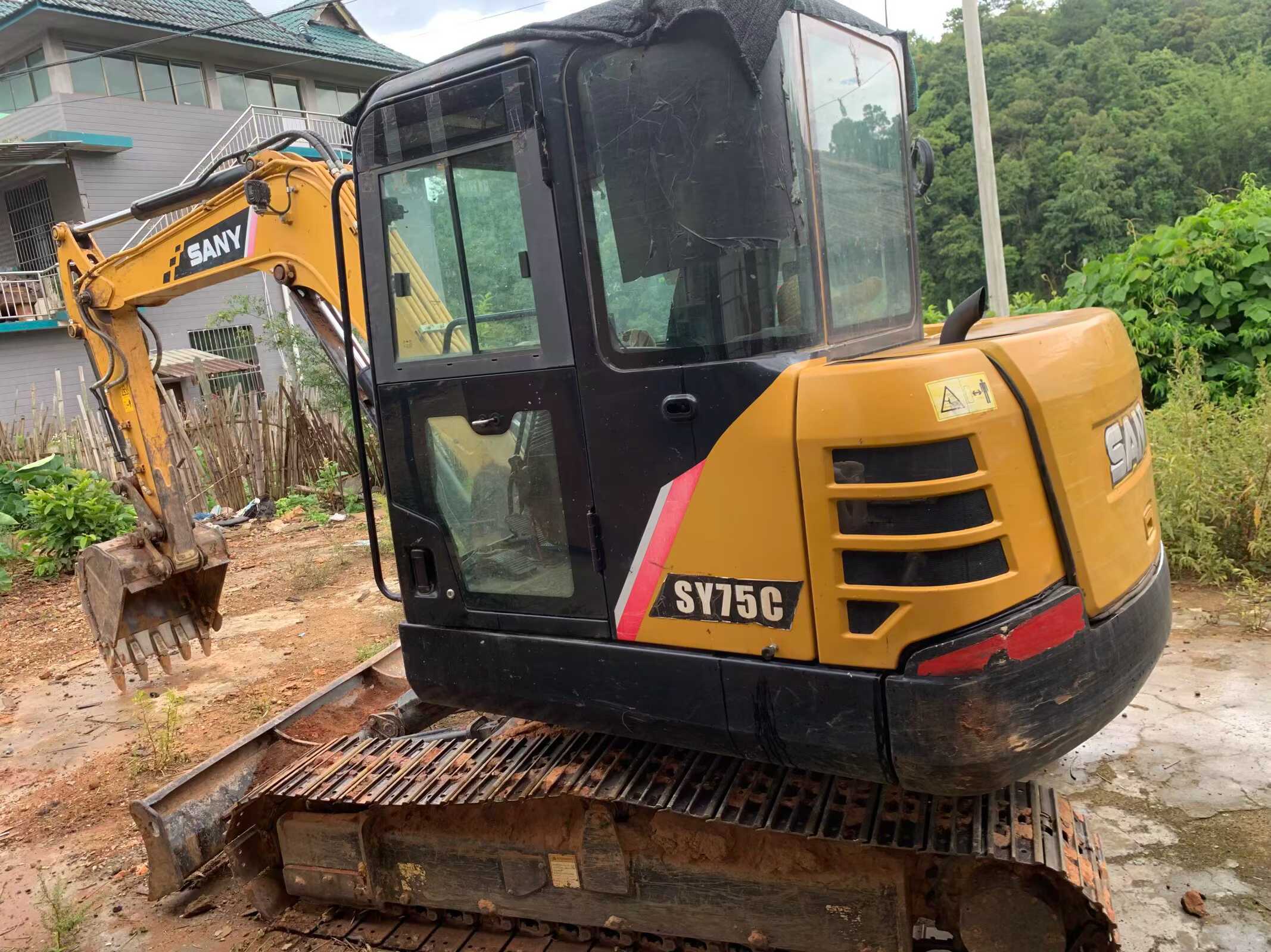 Buy Sany SY60 Used Excavator / 2
