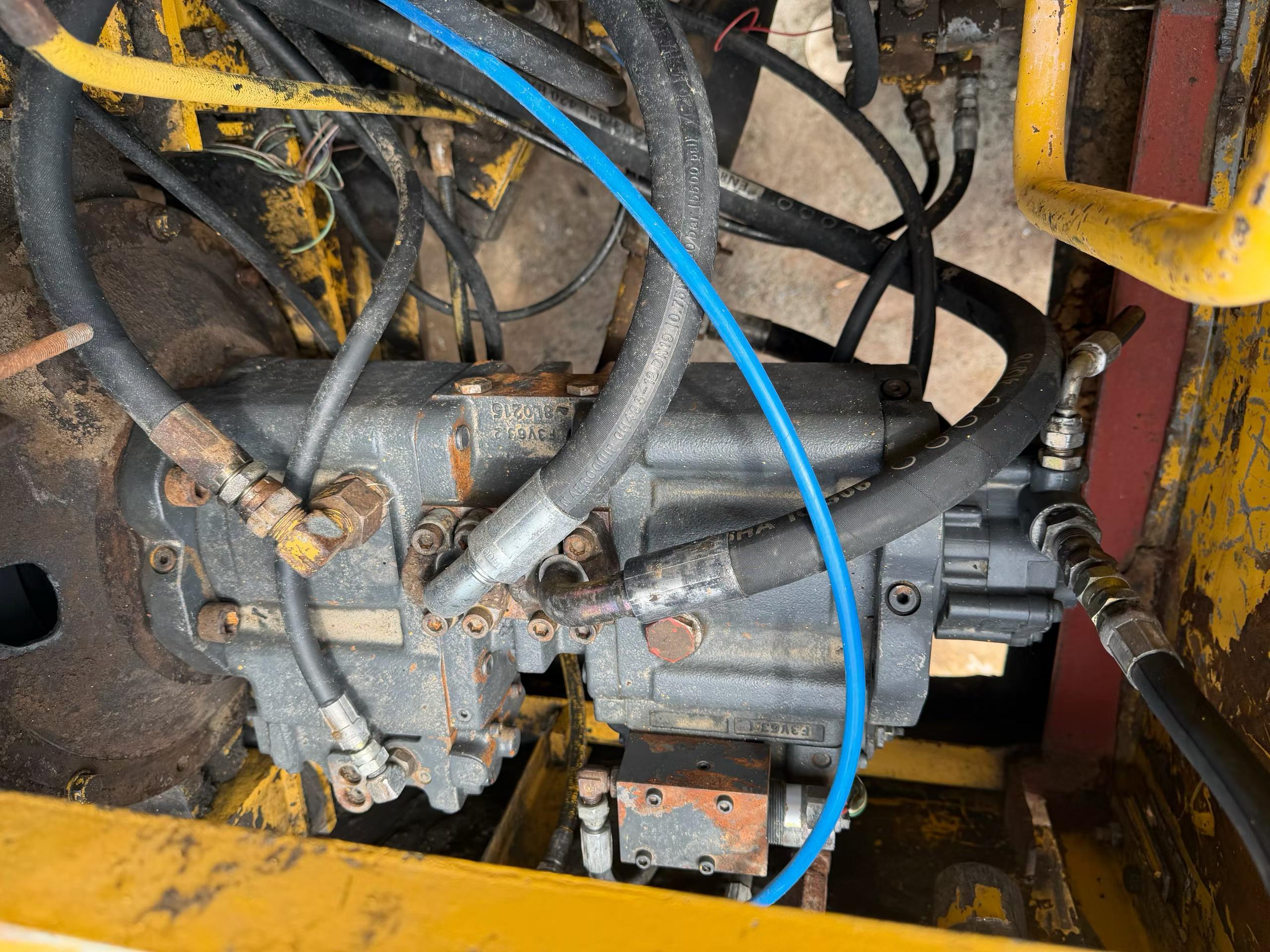 شراء حفارة Sumitomo SH265 مستعملة / 6