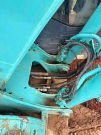 Buy Kobelco SK200-2 Used Excavator / 7 Buy Kobelco SK200-2 Used Excavator / 7