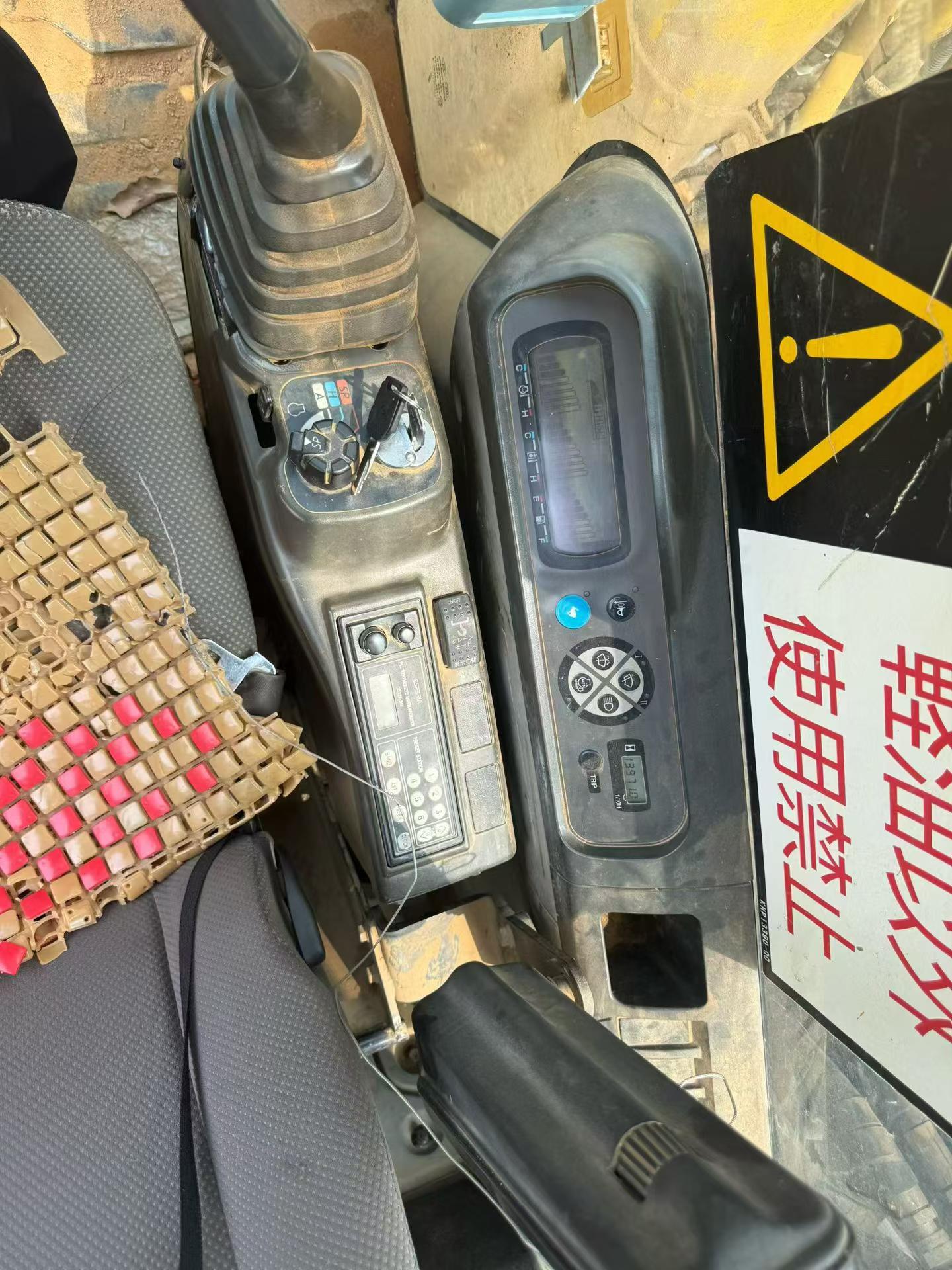Buy Sumitomo SH120 Used Excavator / 8