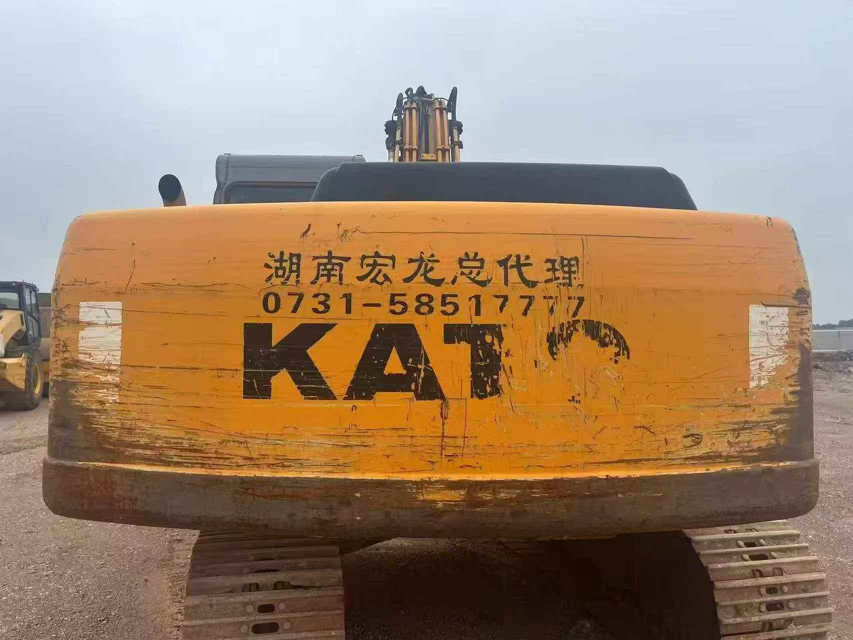 Buy Kato HD820 Used Excavator