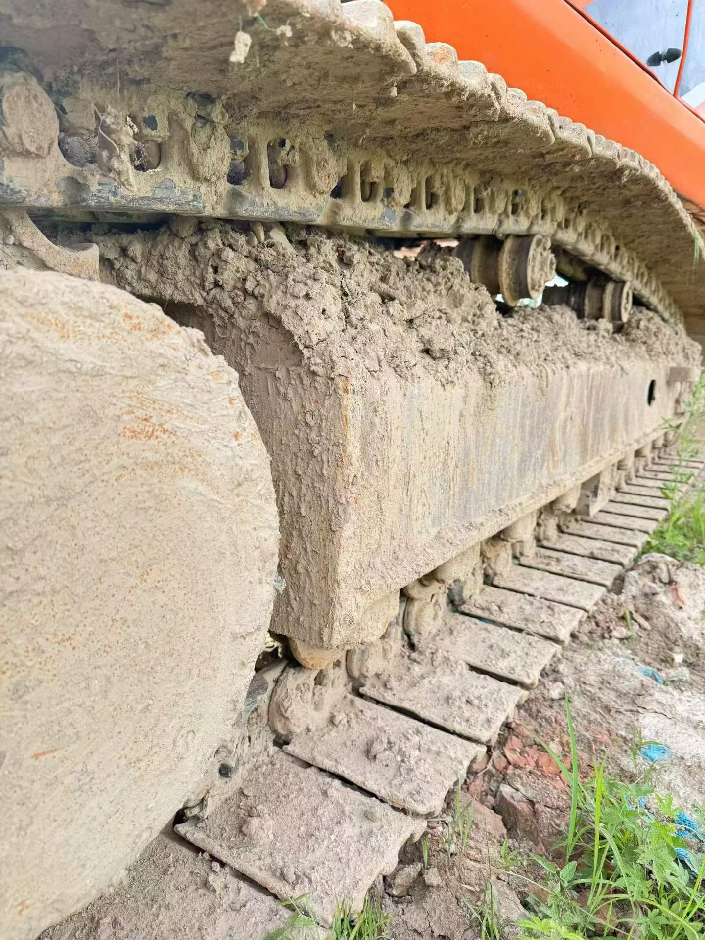 شراء حفارة Doosan DH225-9 مستعملة / 9
