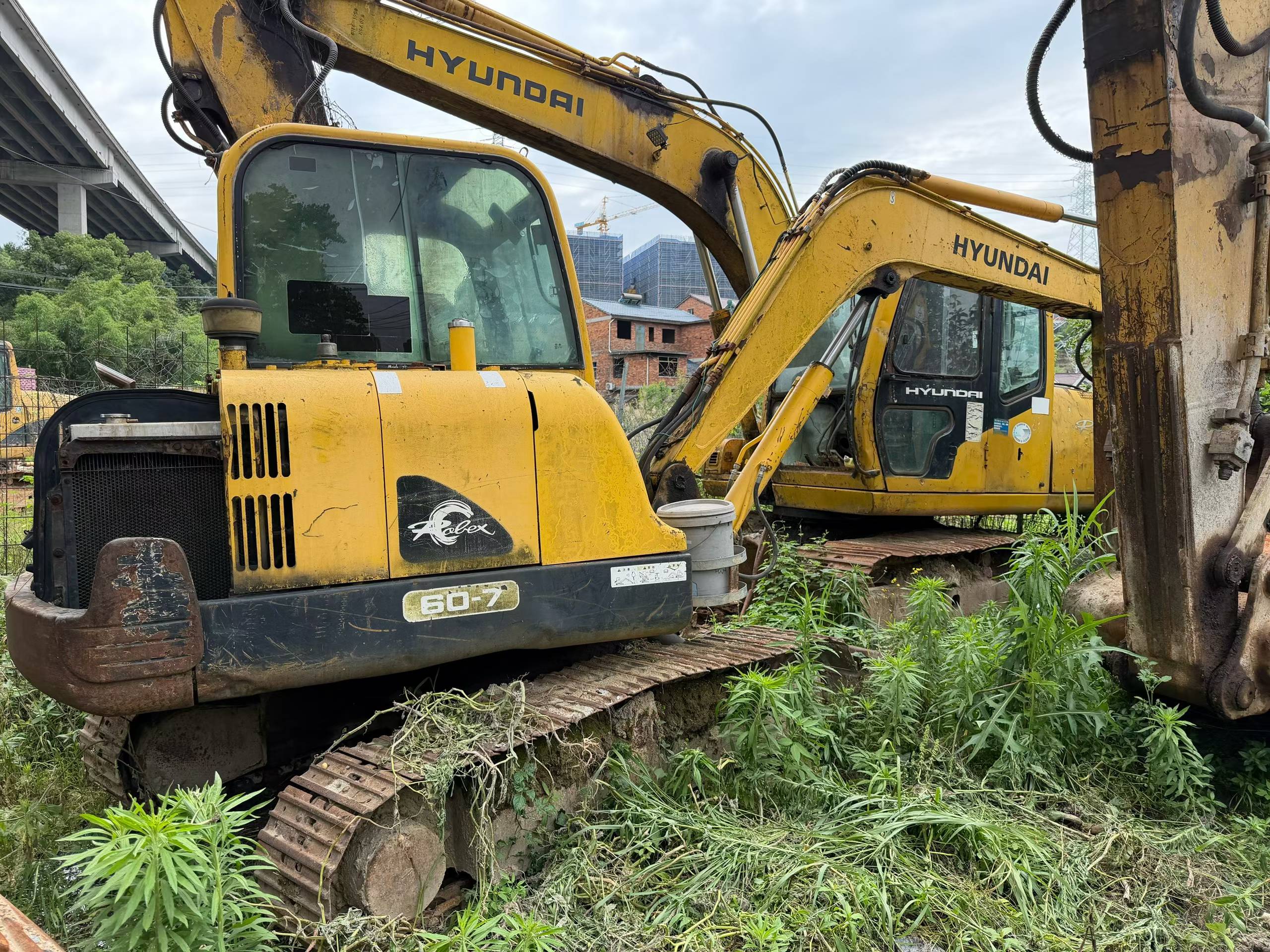 Buy Hyundai R60-7 Used Excavator / 1