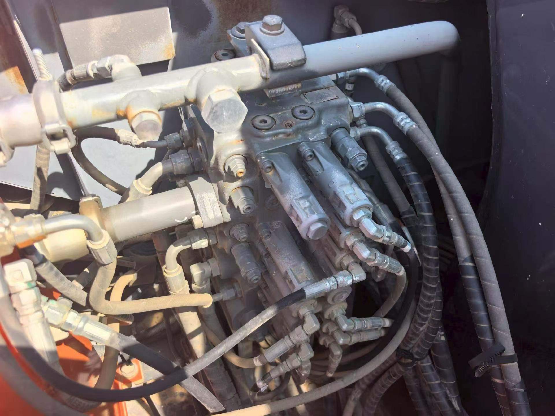 Buy Hitachi ZX60 Used Excavator / 7