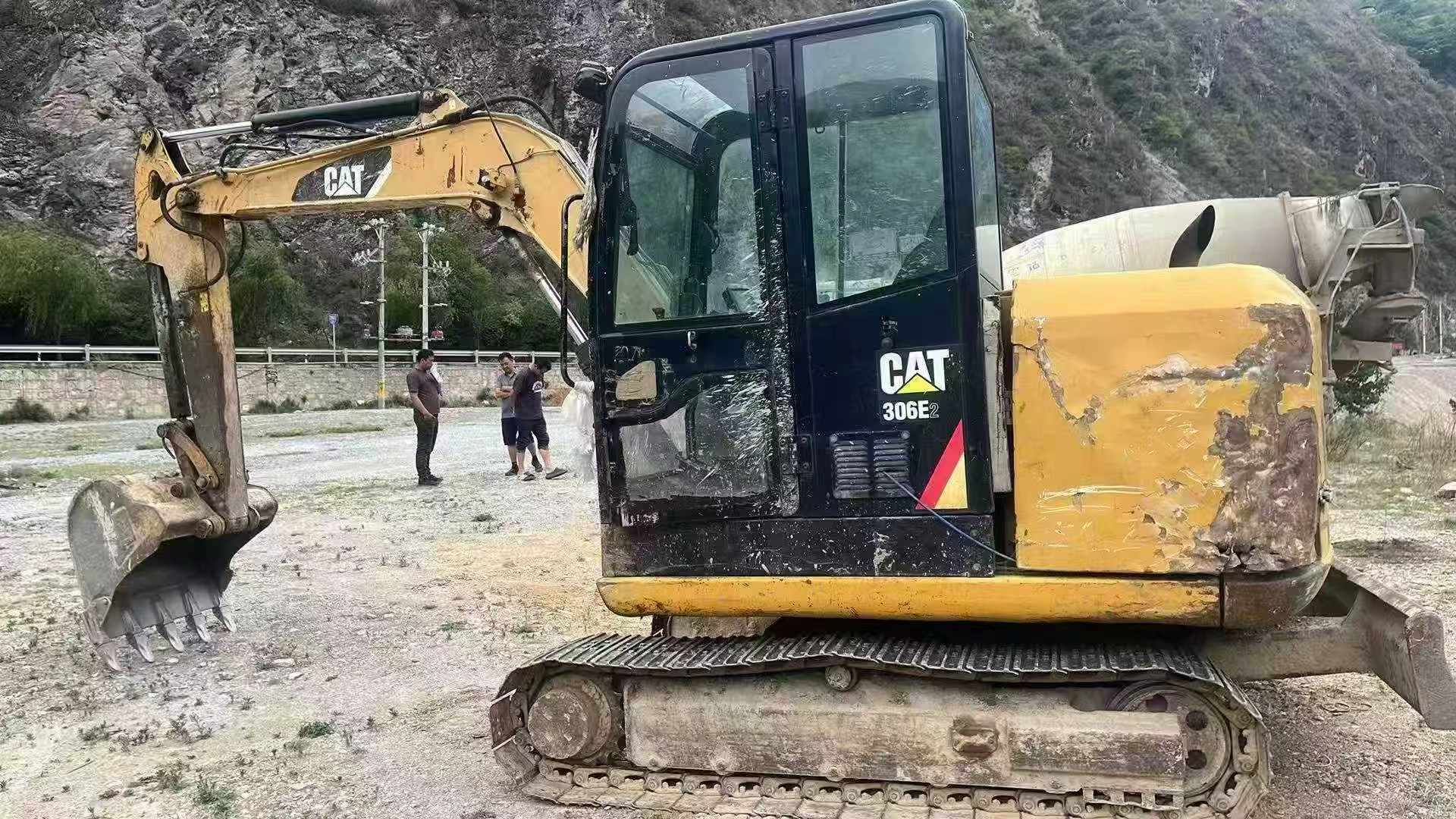 شراء Caterpillar 306D مستعمل حفارة