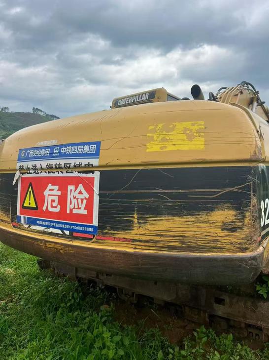 Buy Caterpillar 320C Used Excavator / 1