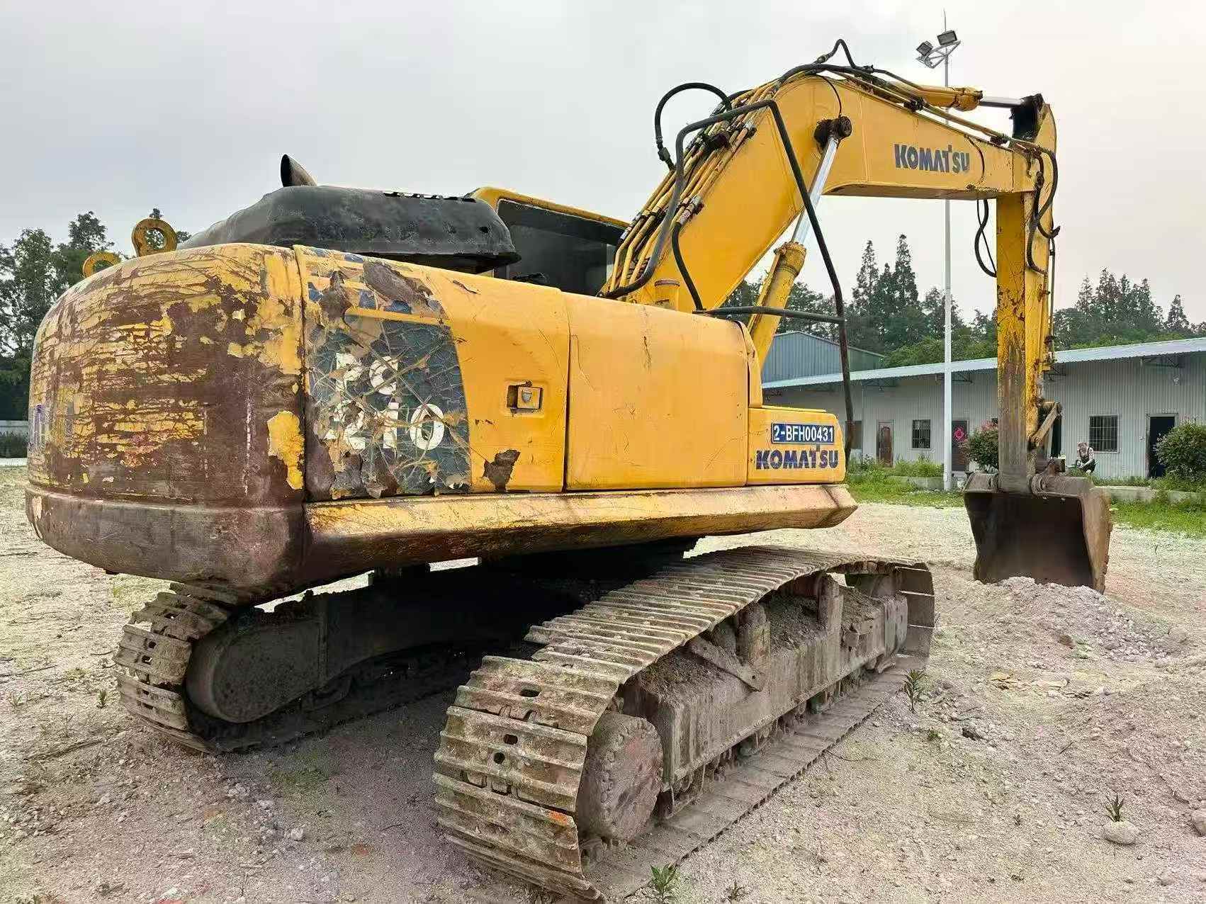 Buy Komatsu PC210-8 Used Excavator / 2
