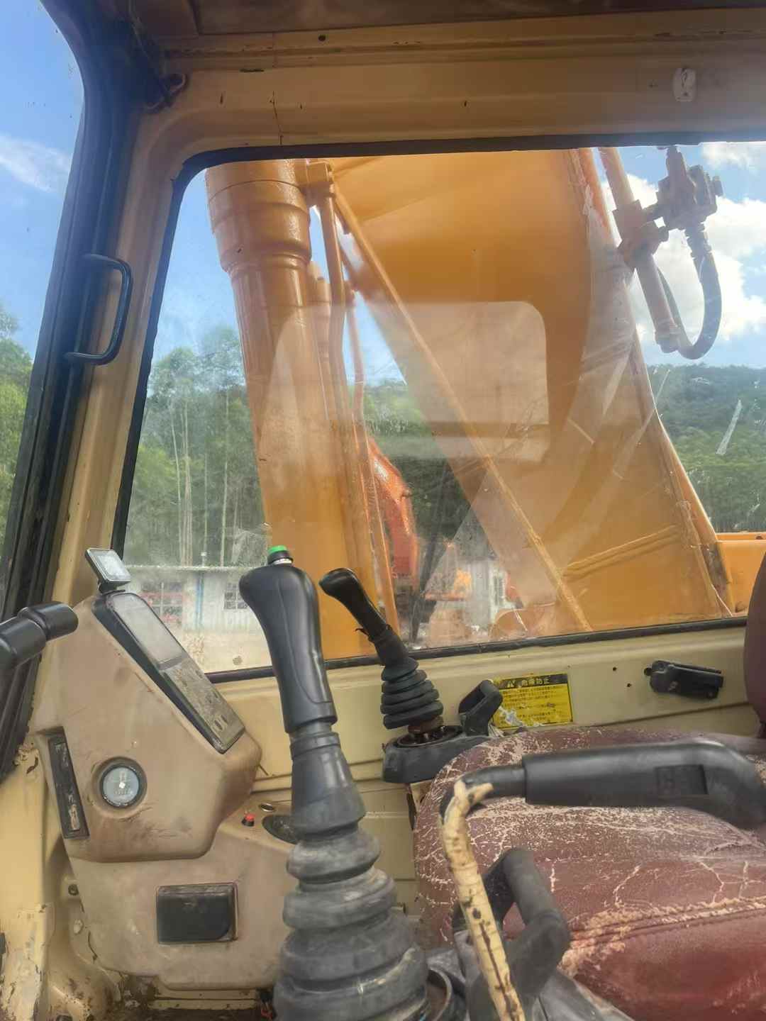 Acheter Pelle Caterpillar 320A d'occasion / 4