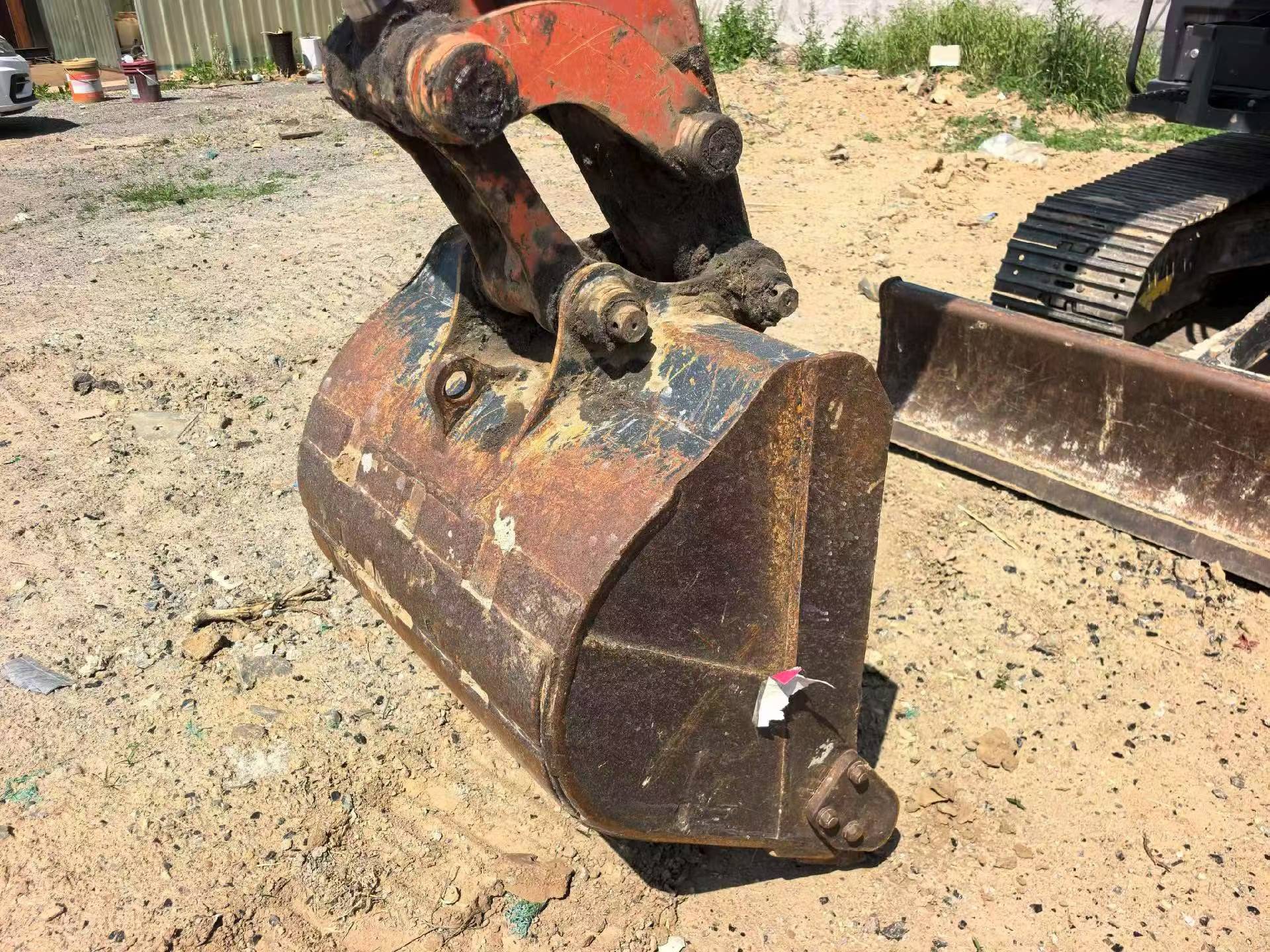 Buy Hitachi ZX60 Used Excavator / 9