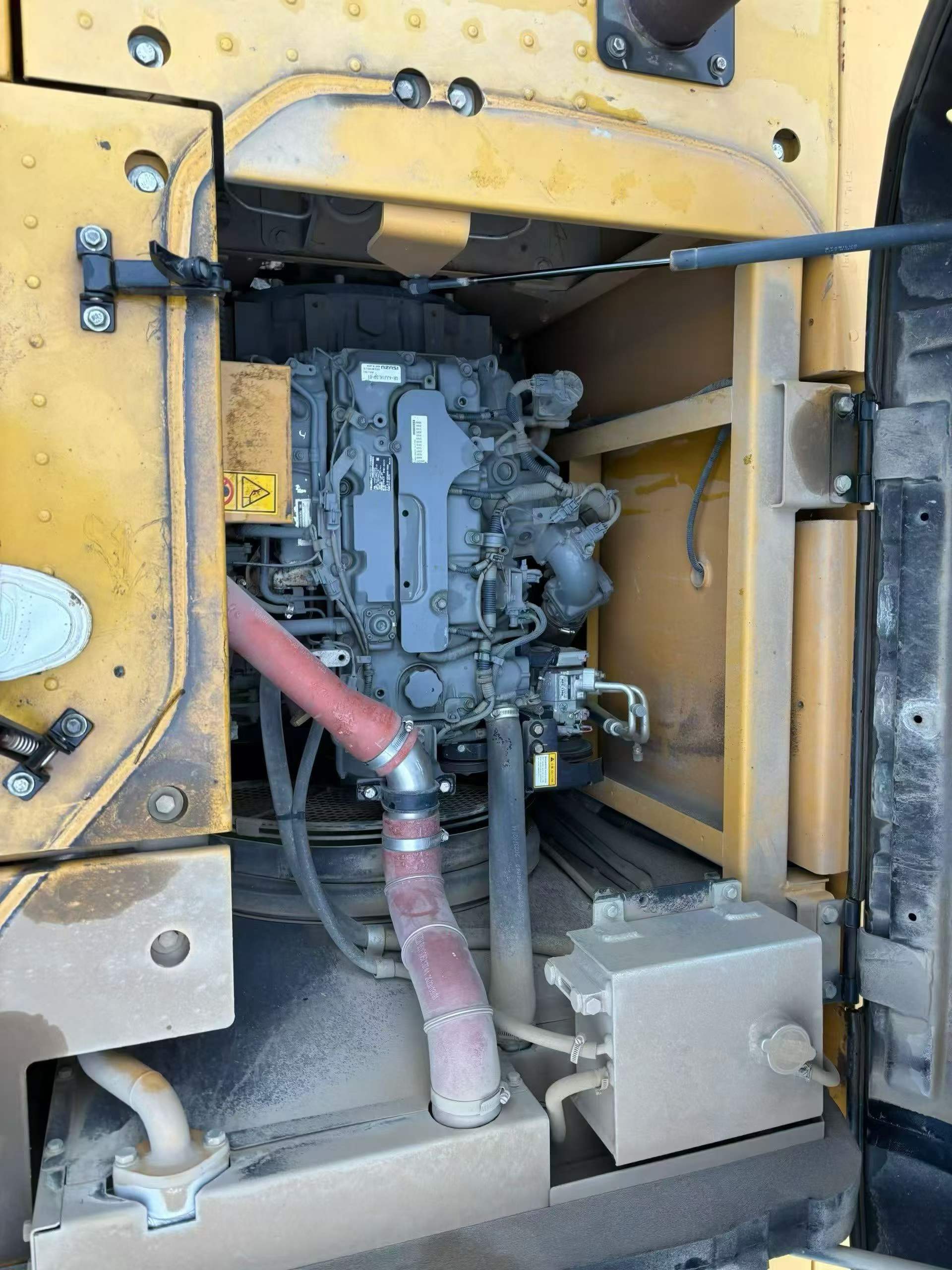 Buy Sany SY135 Used Excavator / 9
