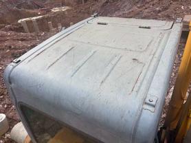 Buy Kato HD1023 Used Excavator / 5 Buy Kato HD1023 Used Excavator / 5