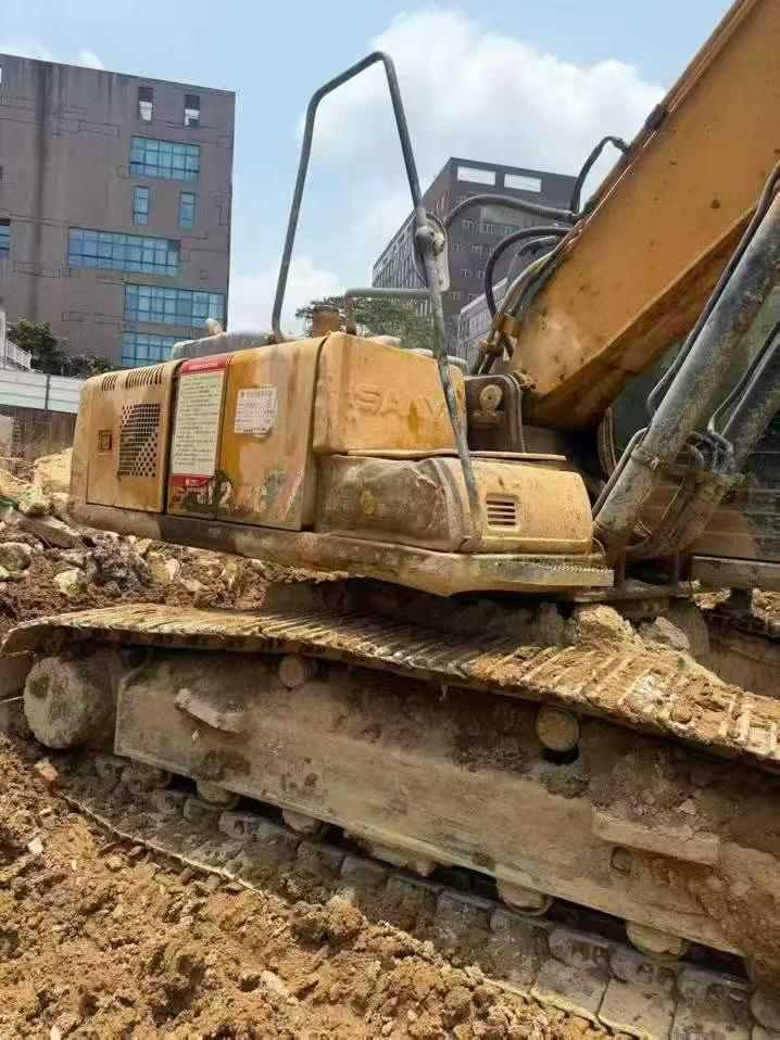 Buy Sany SY205C Used Excavator / 4 Buy Sany SY205C Used Excavator / 4