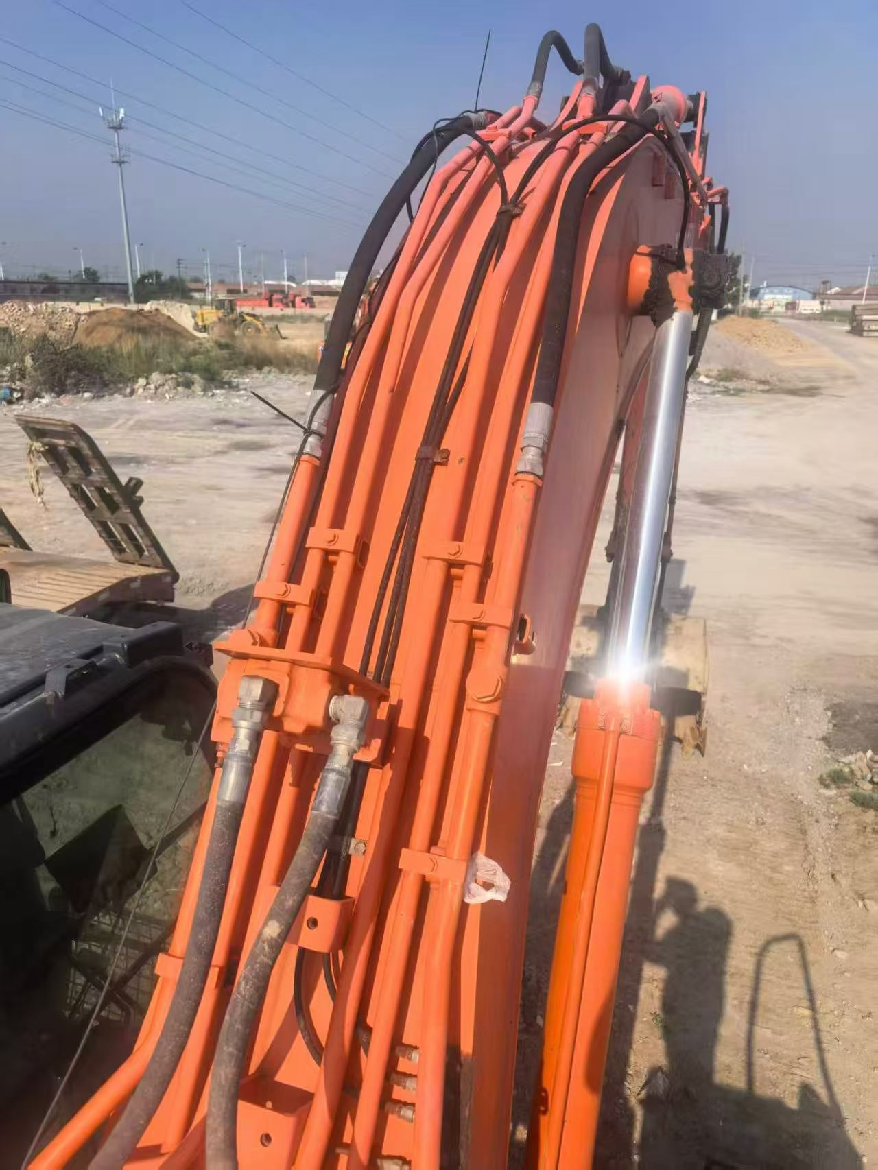 Buy Hitachi EX210 Used Excavator / 7