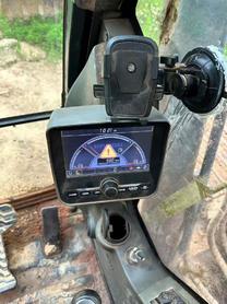Buy Hyundai R225-7 Used Excavator / 9 Buy Hyundai R225-7 Used Excavator / 9