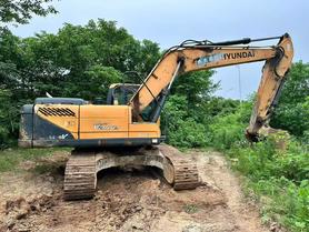 Buy Hyundai R225-7 Used Excavator / 7 Buy Hyundai R225-7 Used Excavator / 7