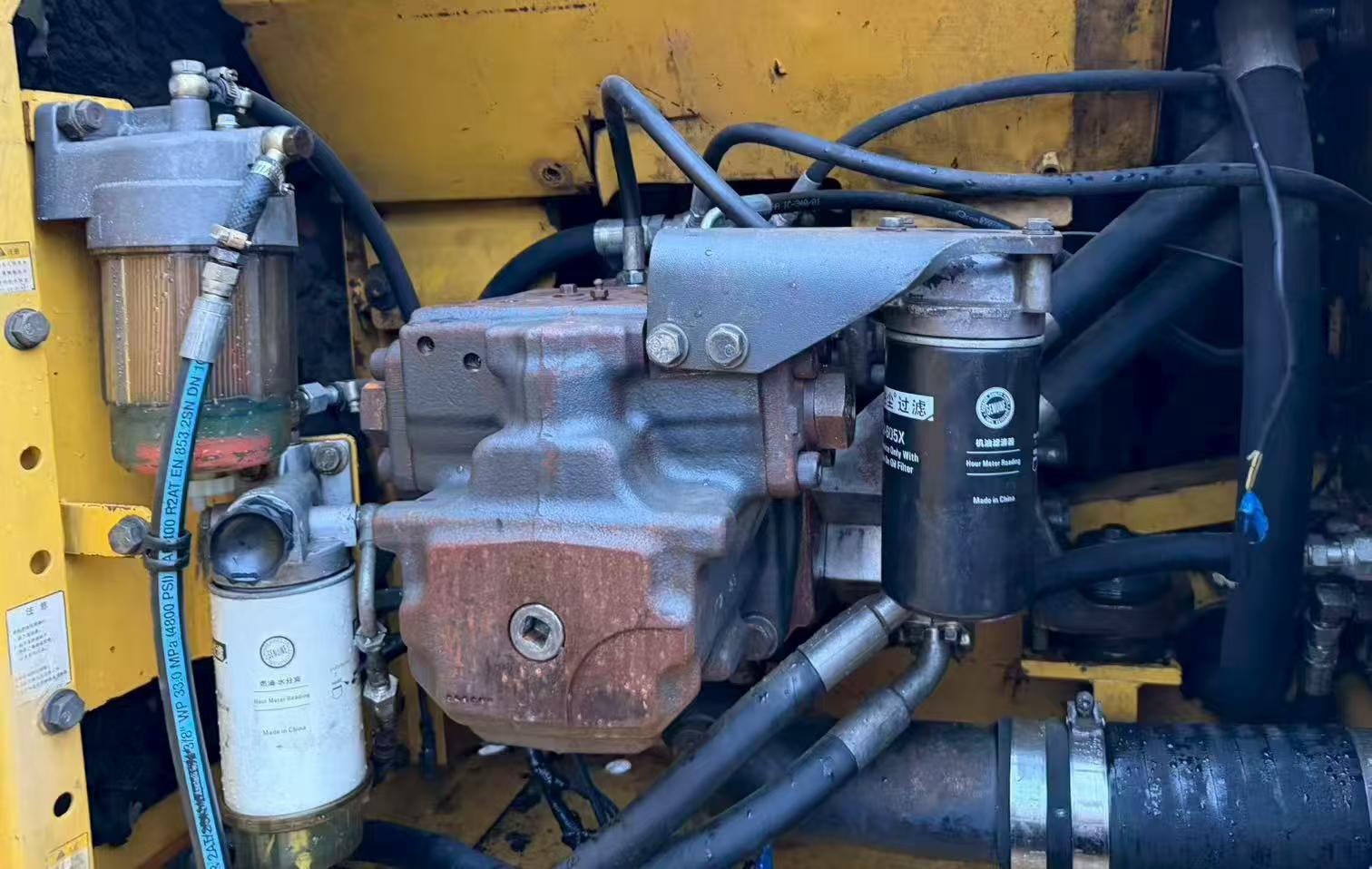 Buy Komatsu PC240-6 Used Excavator / 9
