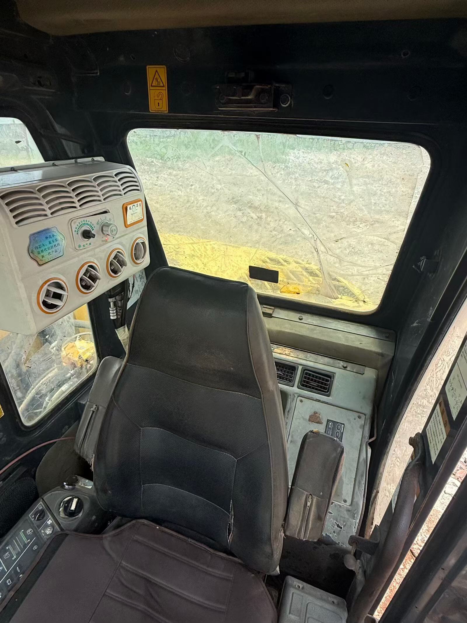 Acheter Pelle Komatsu PC60 d'occasion / 9