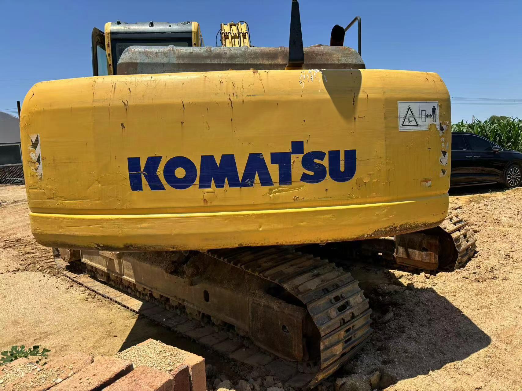 شراء Komatsu PC240-6 مستعمل حفارة