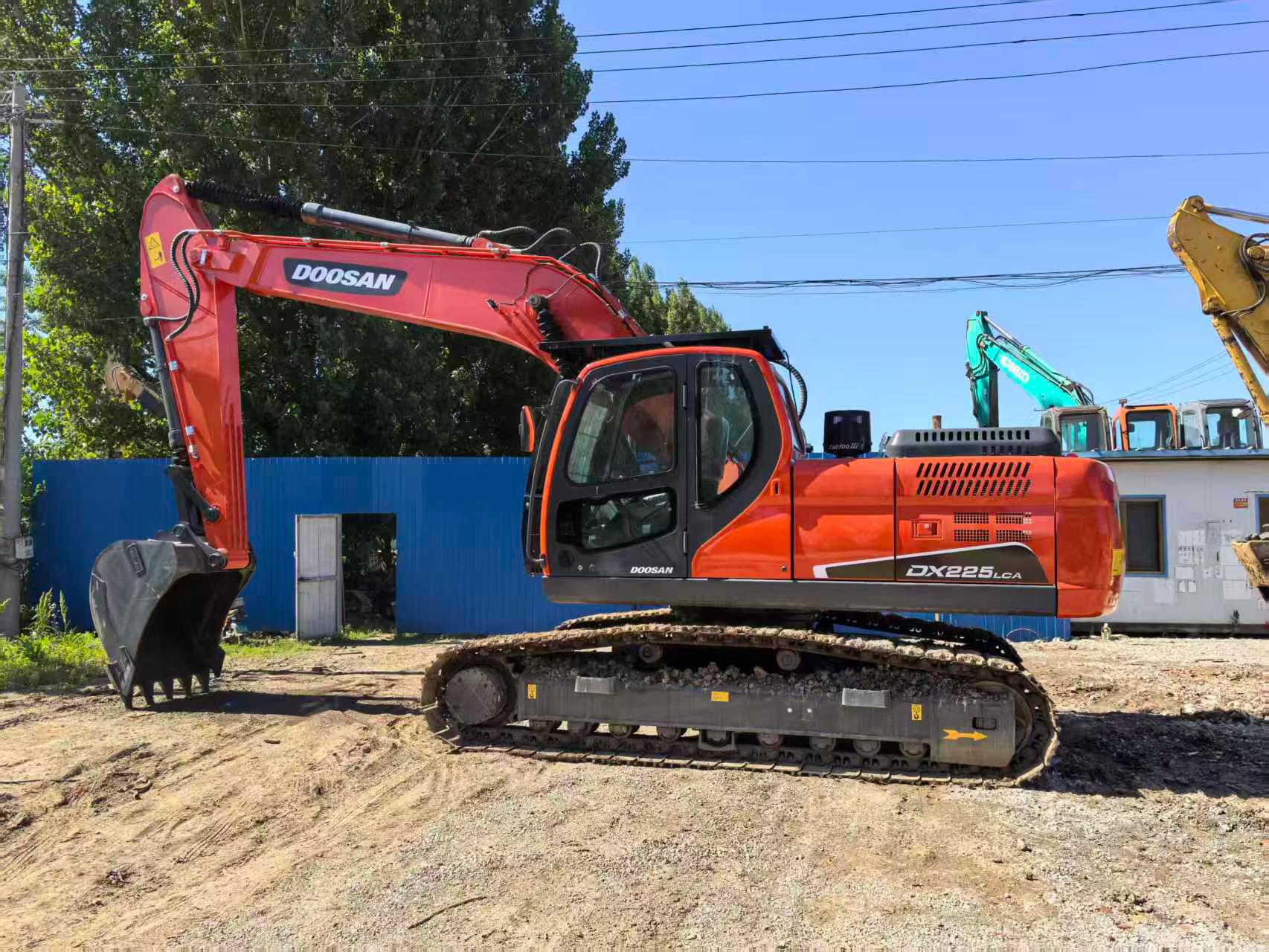 شراء Doosan S225 مستعمل حفارة