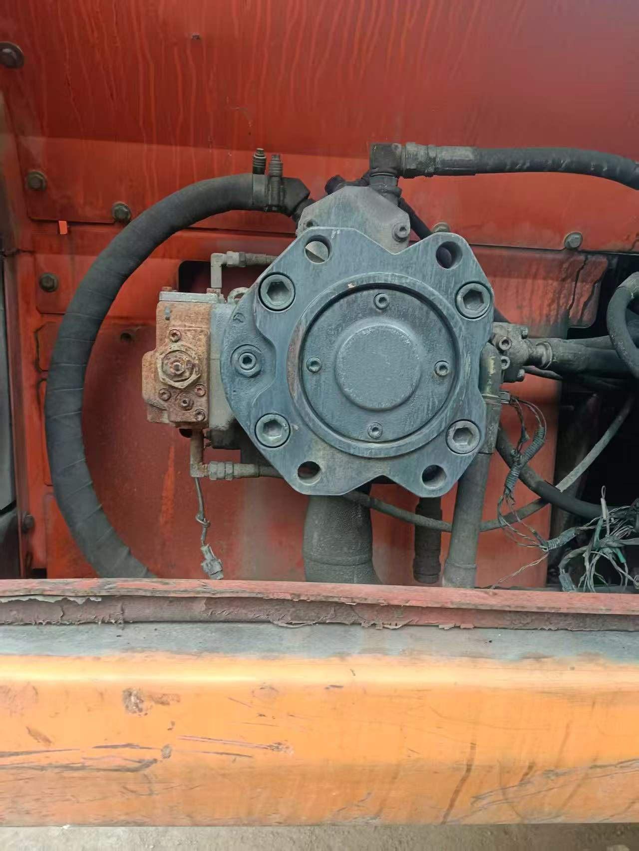 Buy Doosan DH215-9 Used Excavator / 4