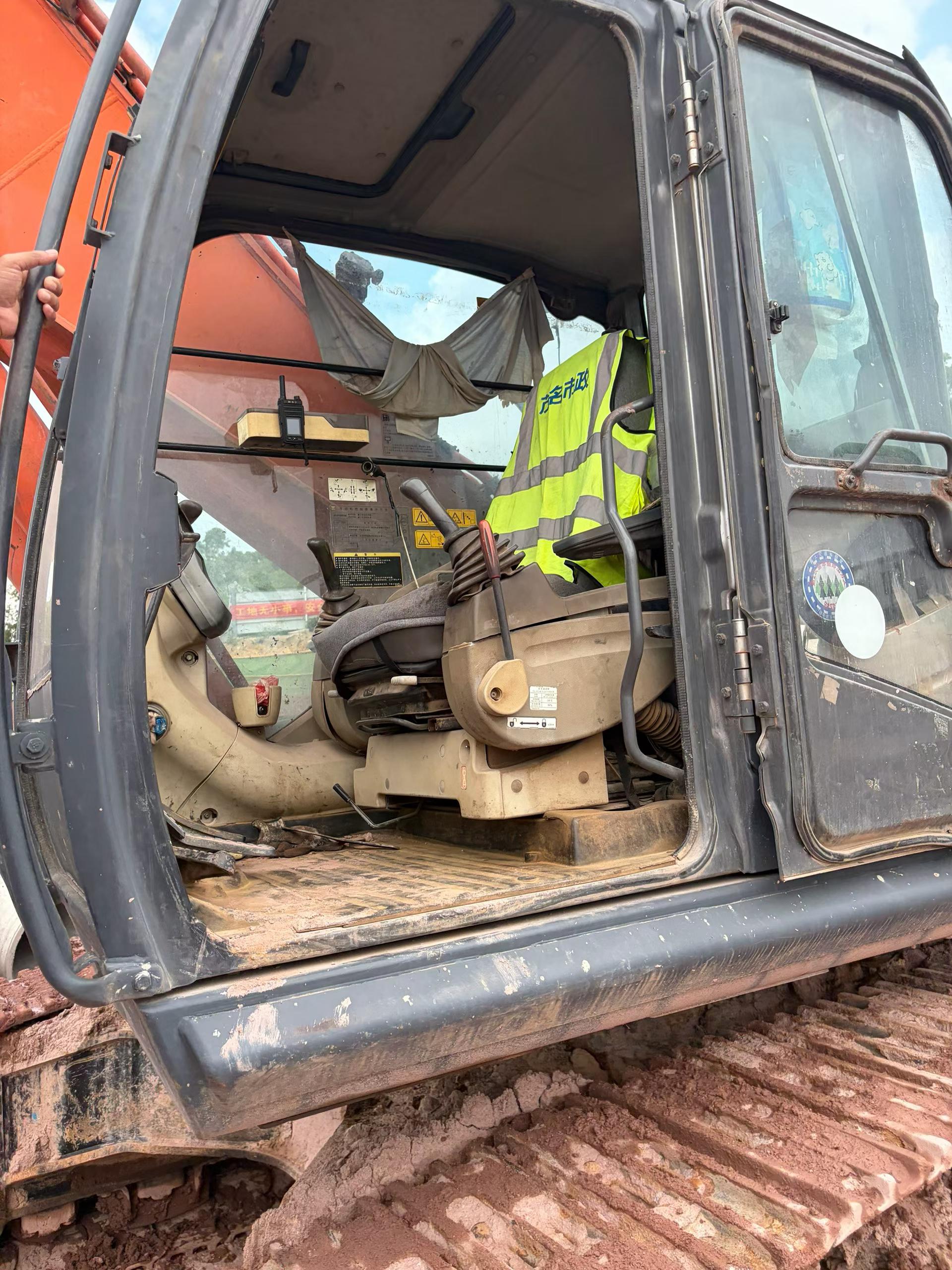 Buy Hitachi EX360-5 Used Excavator / 6