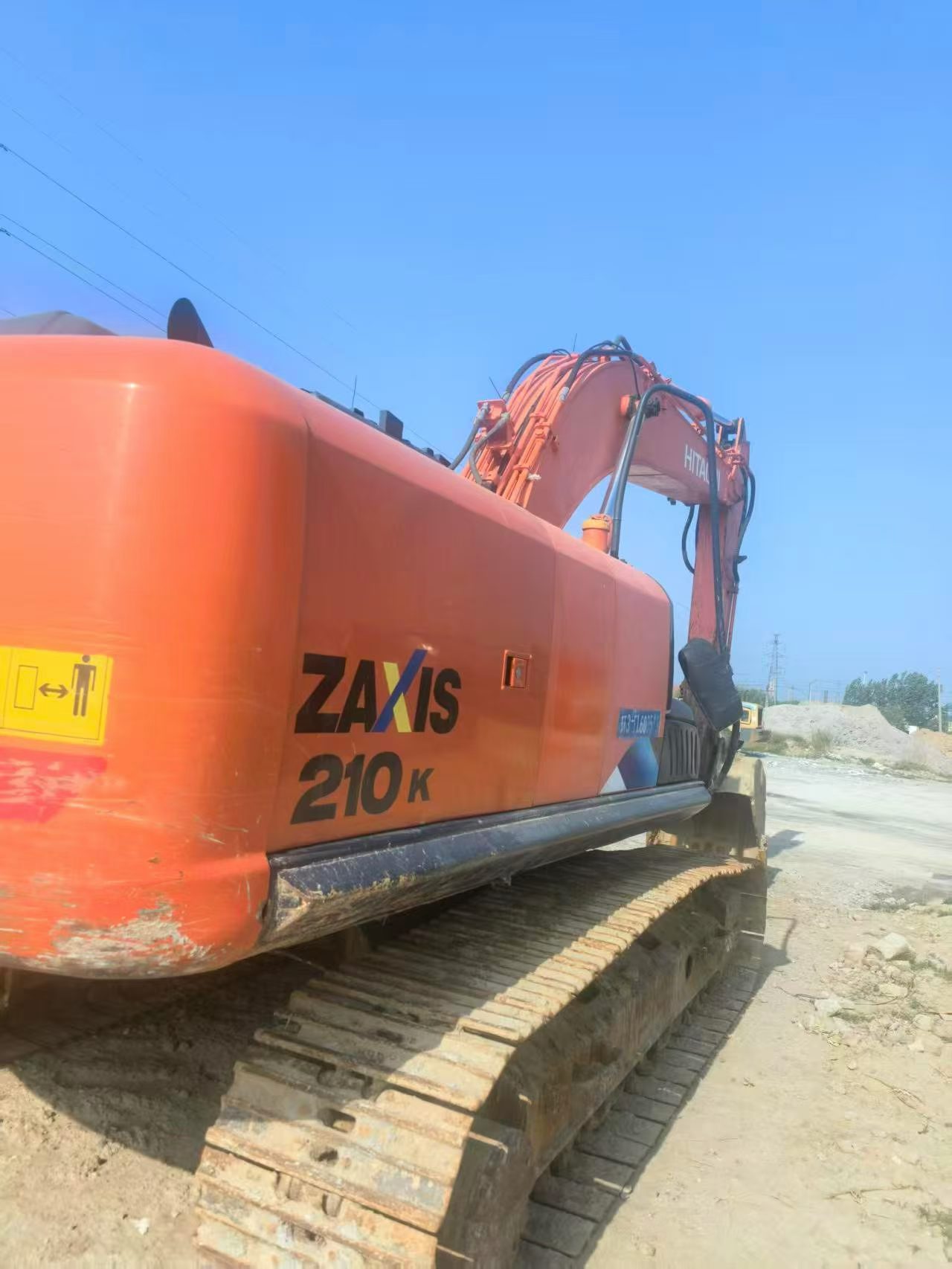 Buy Hitachi EX210 Used Excavator / 3