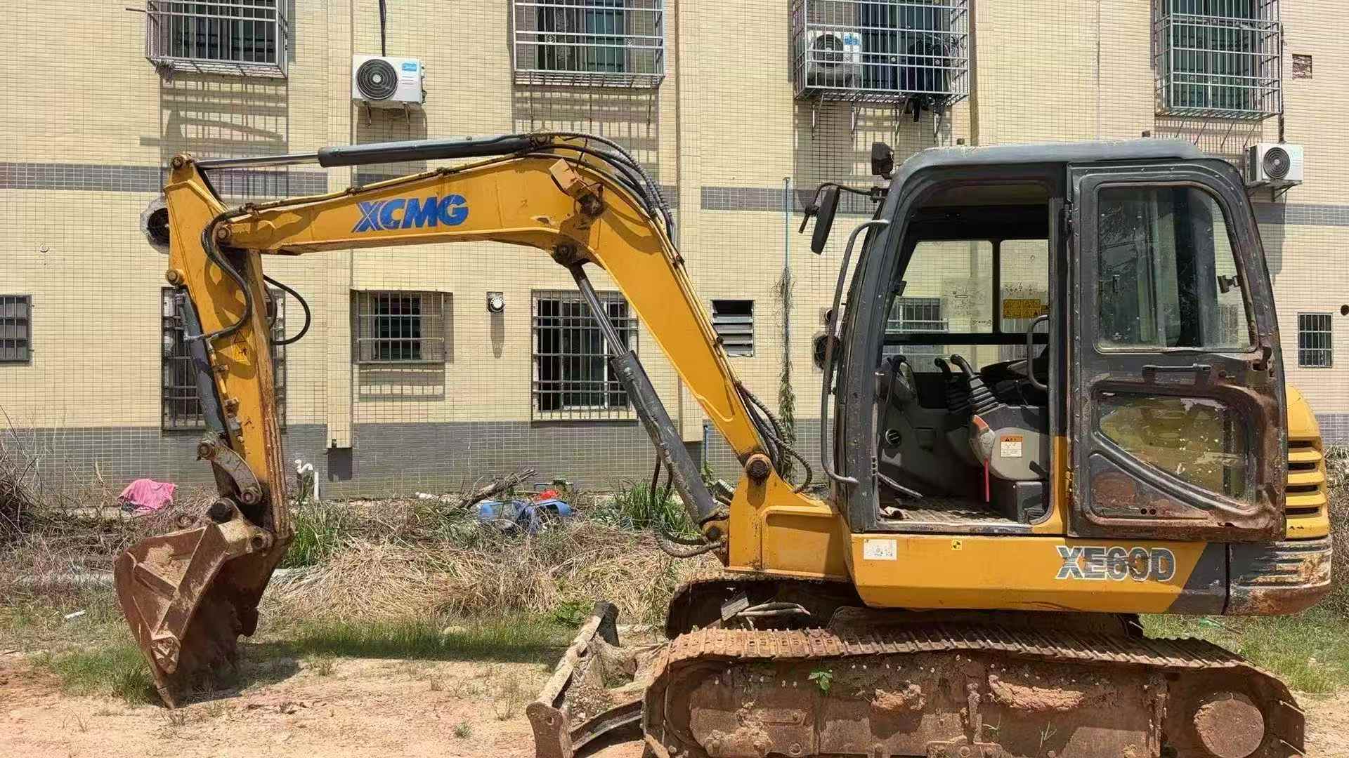 Buy XCMG LW60G Used Excavator Buy XCMG LW60G Used Excavator