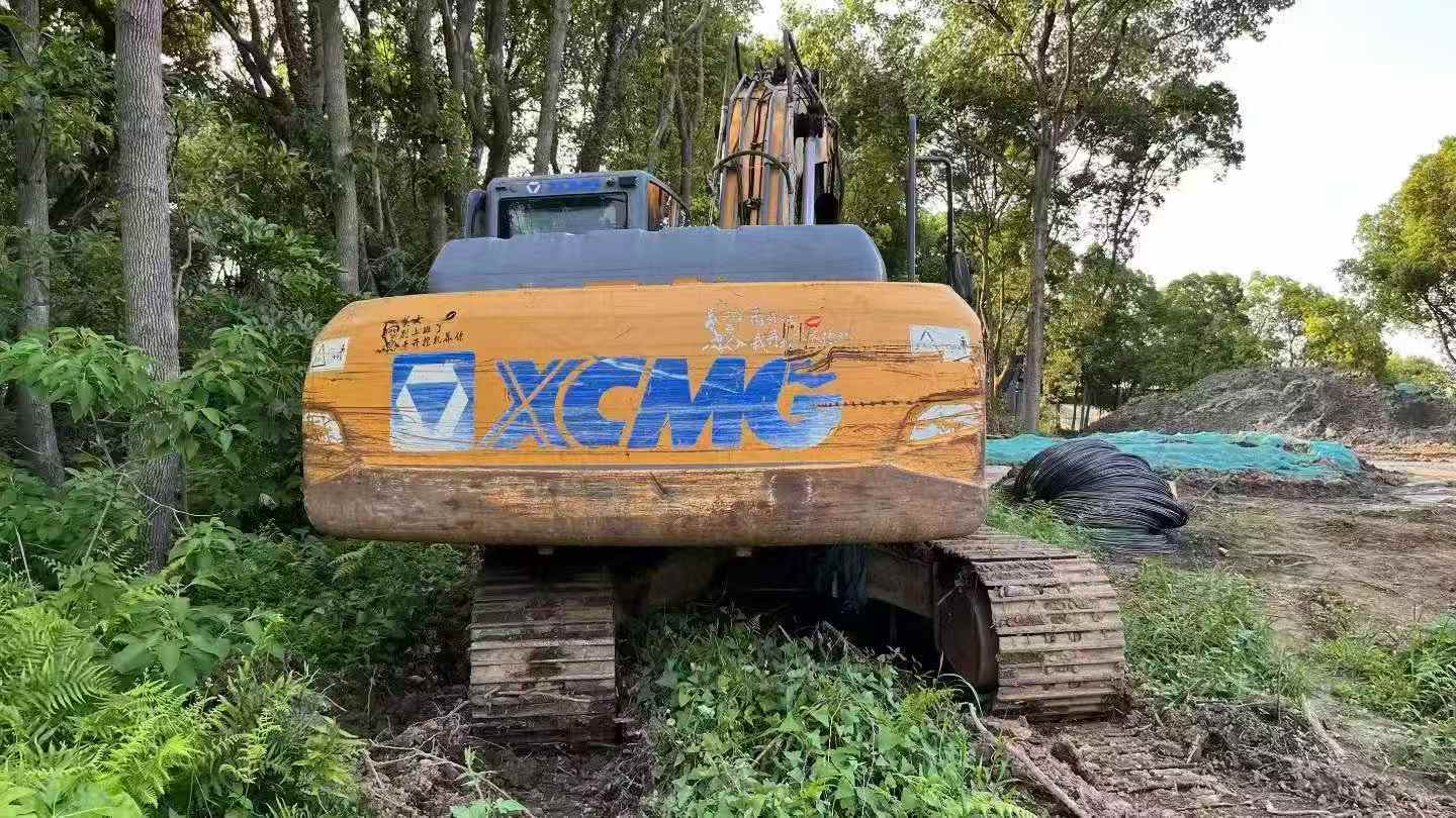 Buy XCMG LW200 Used Excavator / 5