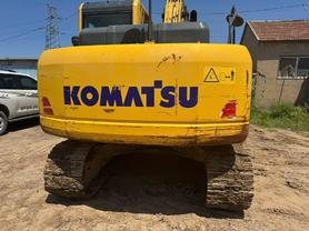 شراء حفارة Komatsu PC130 مستعملة / 2 شراء حفارة Komatsu PC130 مستعملة / 2