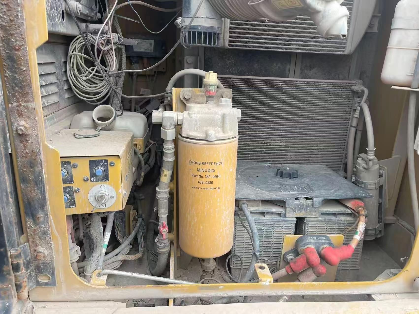 Acheter Pelle Caterpillar 313D d'occasion / 4