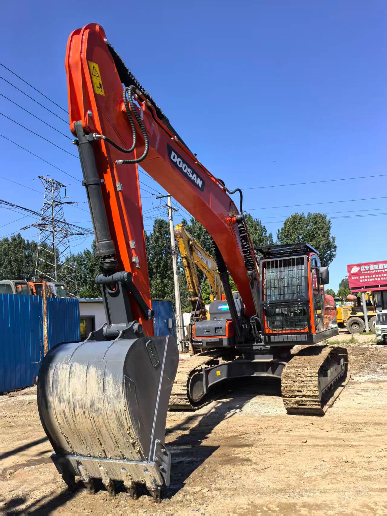 شراء حفارة Doosan S225 مستعملة / 7