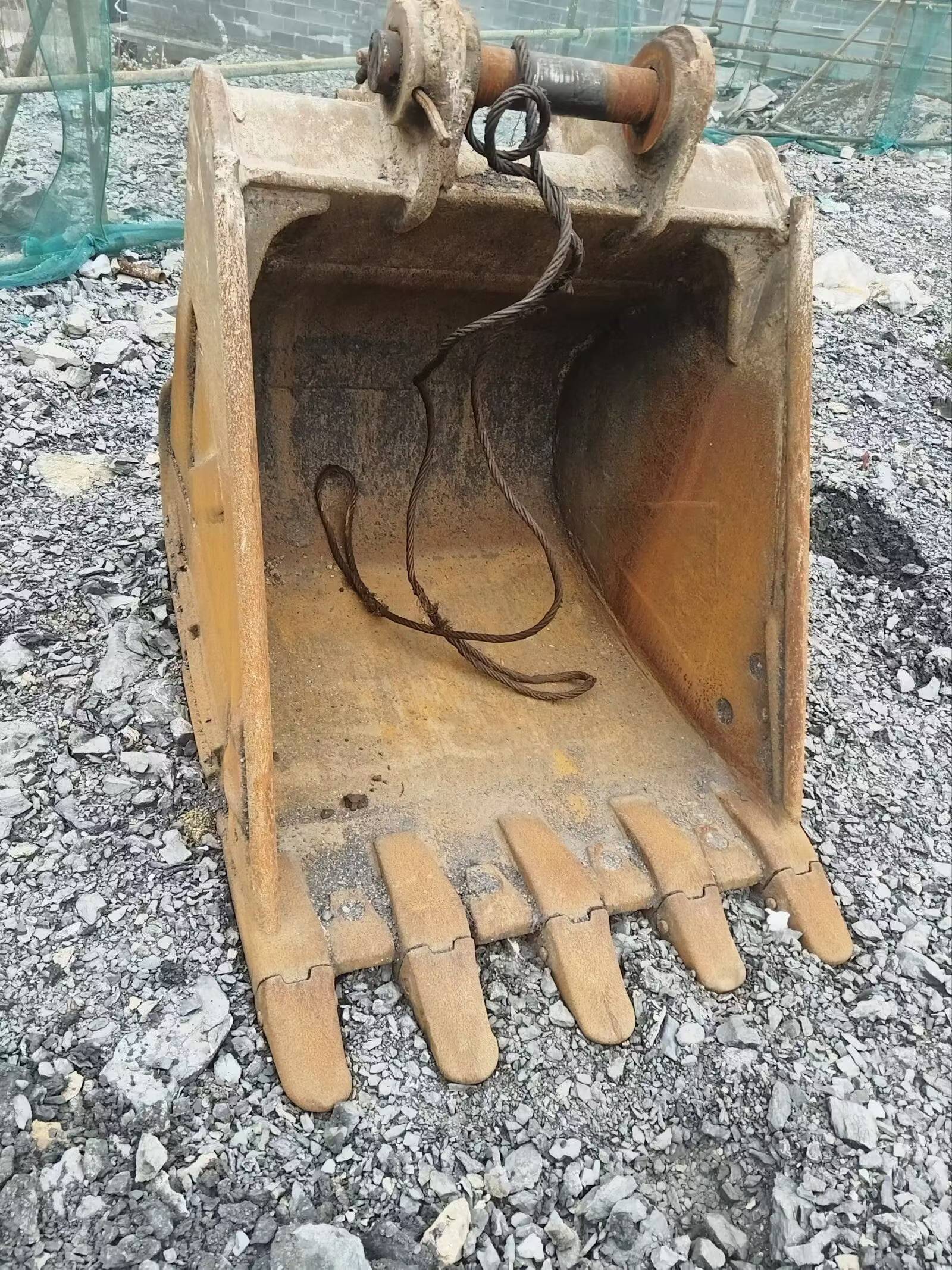 Acheter Pelle Caterpillar 329D d'occasion / 4