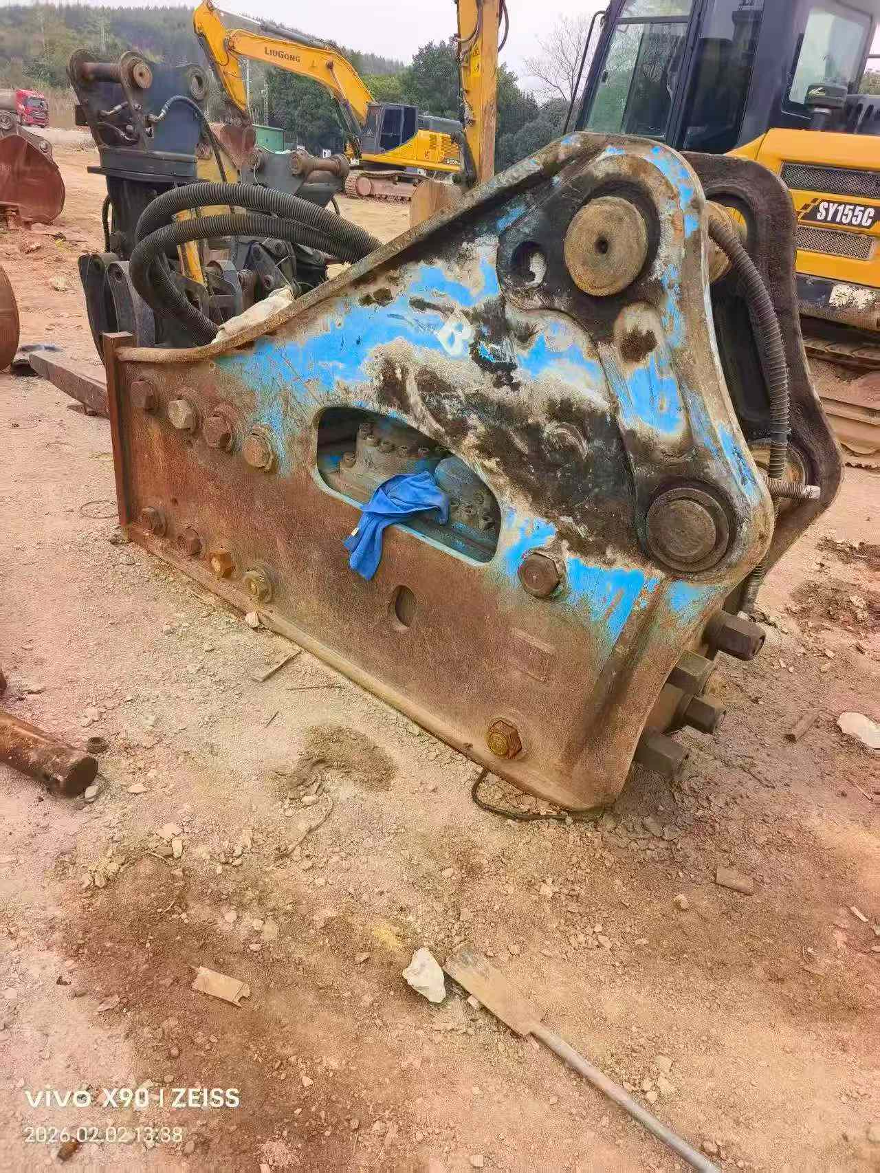 شراء حفارة Caterpillar 349E مستعملة / 9