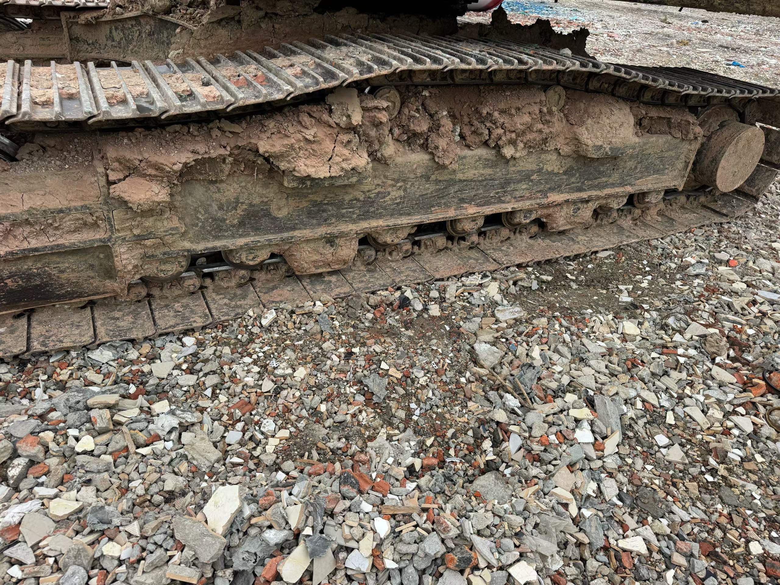 Buy Sany SY245H Used Excavator / 9 Buy Sany SY245H Used Excavator / 9