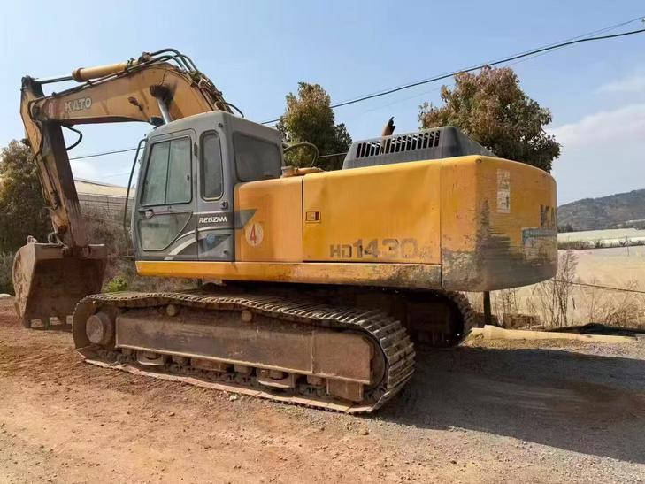 Buy Kato HD1430 Used Excavator / 1