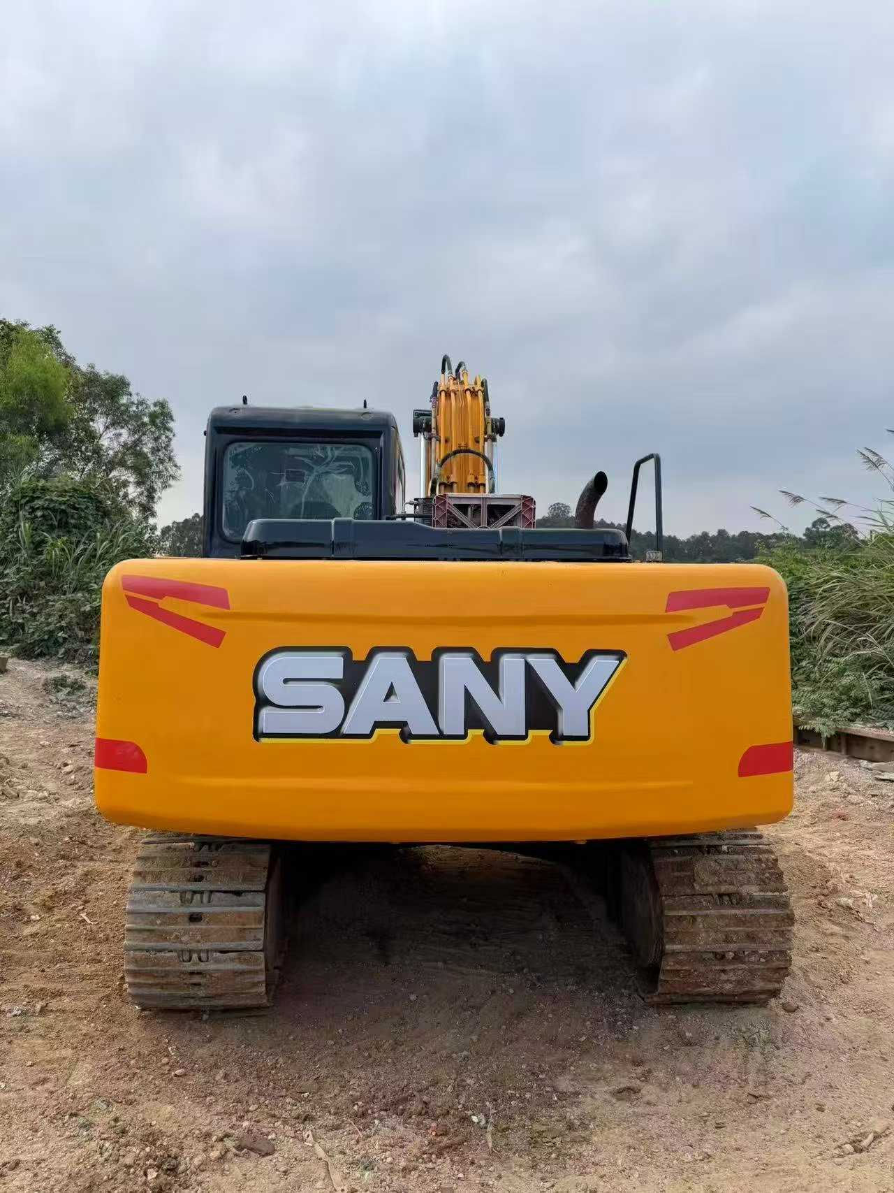 Buy Sany SY135 Used Excavator / 7