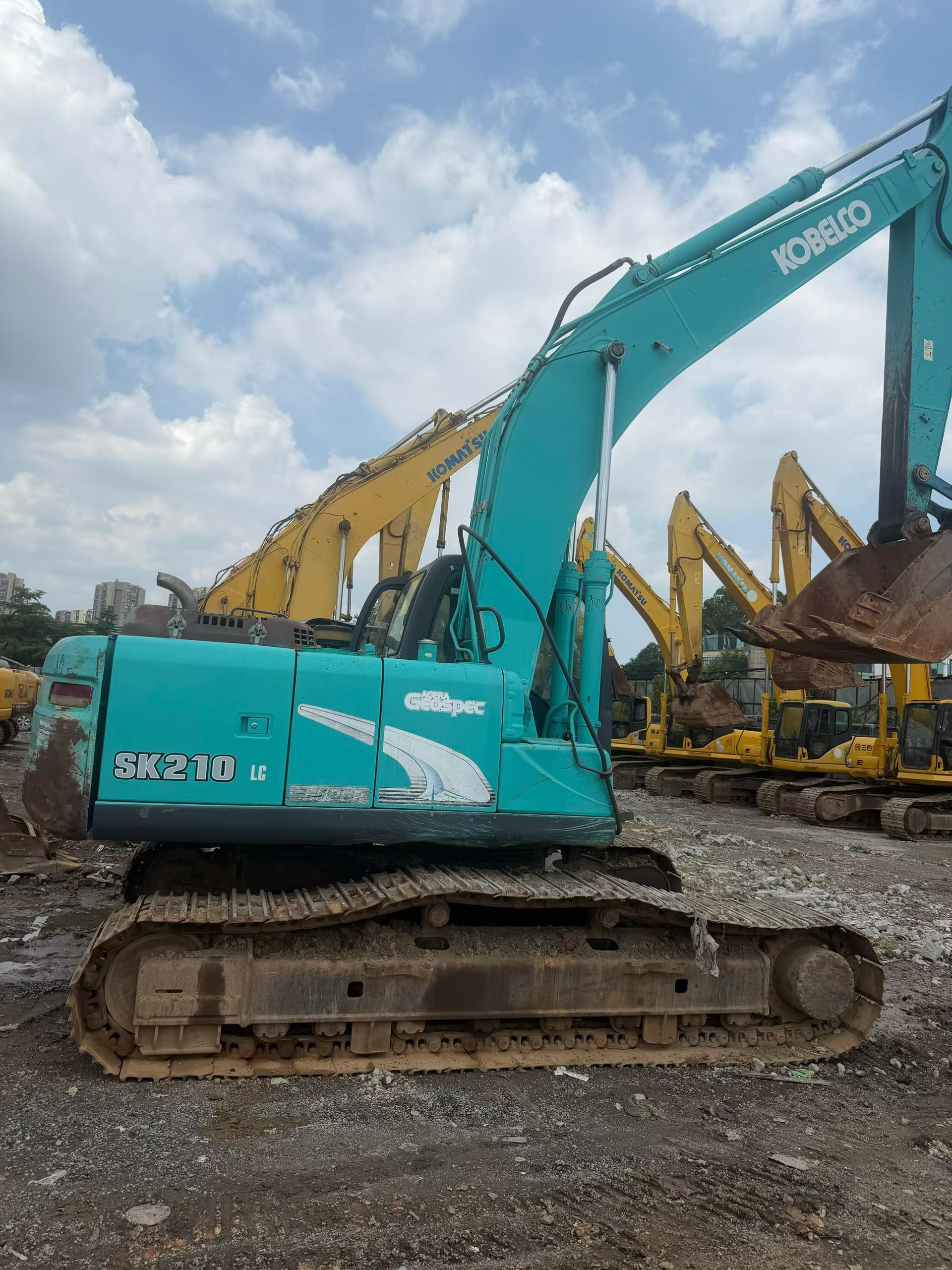 Acheter Pelle Kobelco SK210 d'occasion / 2