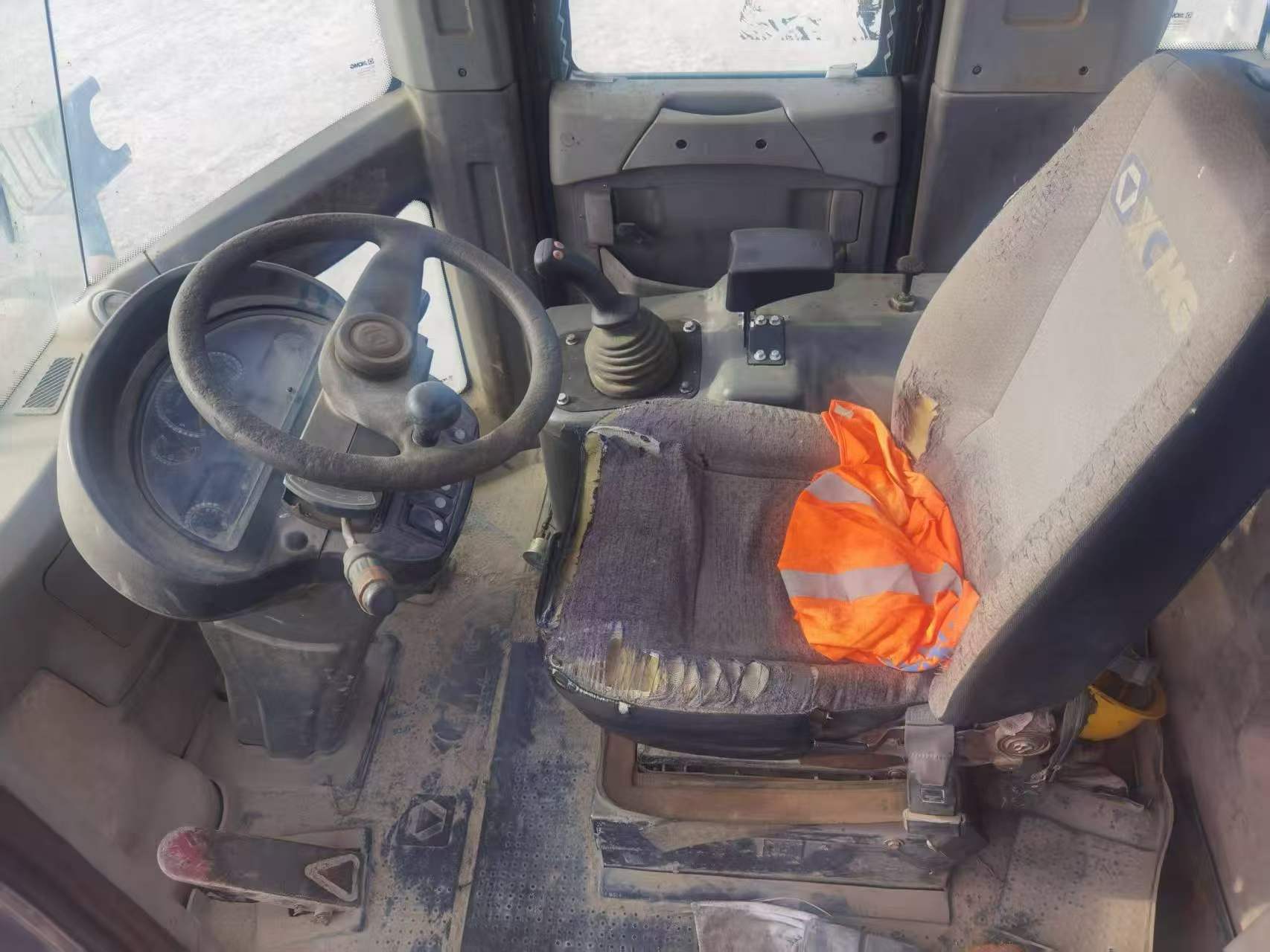 Buy XCMG XE50C Used Loader / 8