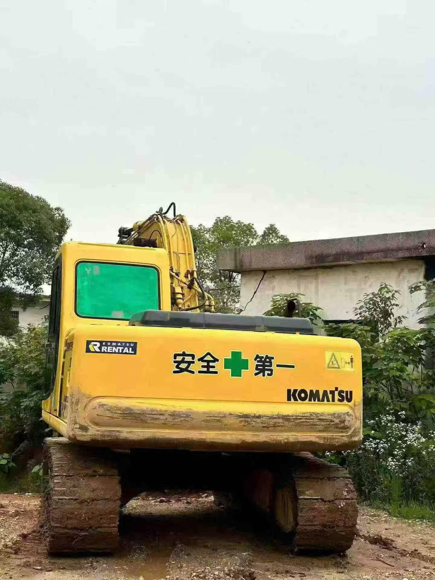 Buy Komatsu PC120-6E Used Excavator / 3