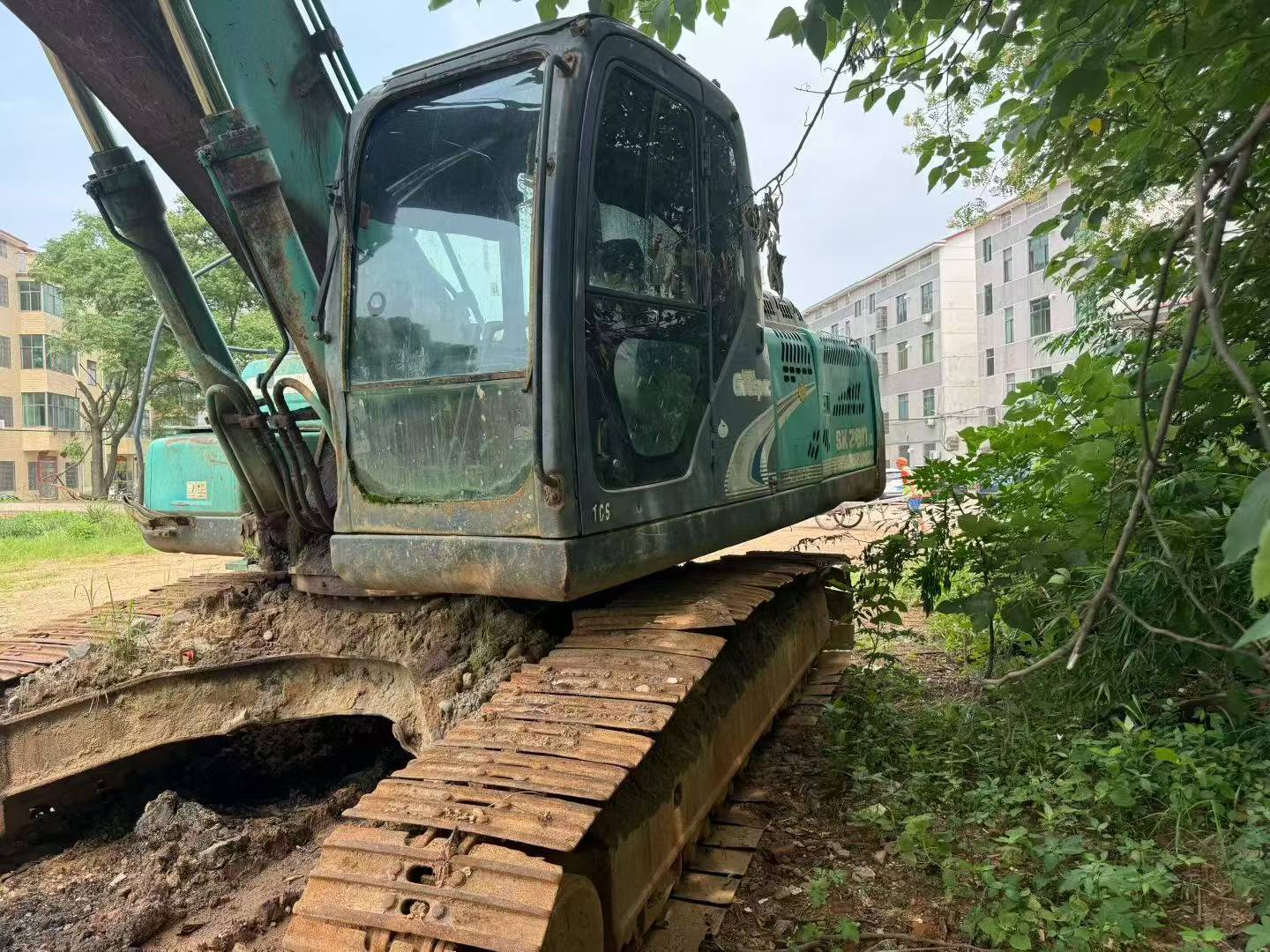 Buy Kobelco SK260 Used Excavator / 3