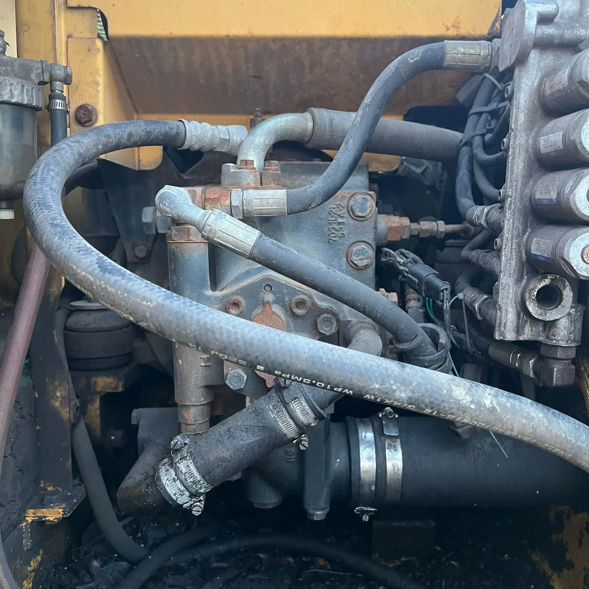 Buy Komatsu PC120-6E Used Excavator / 8