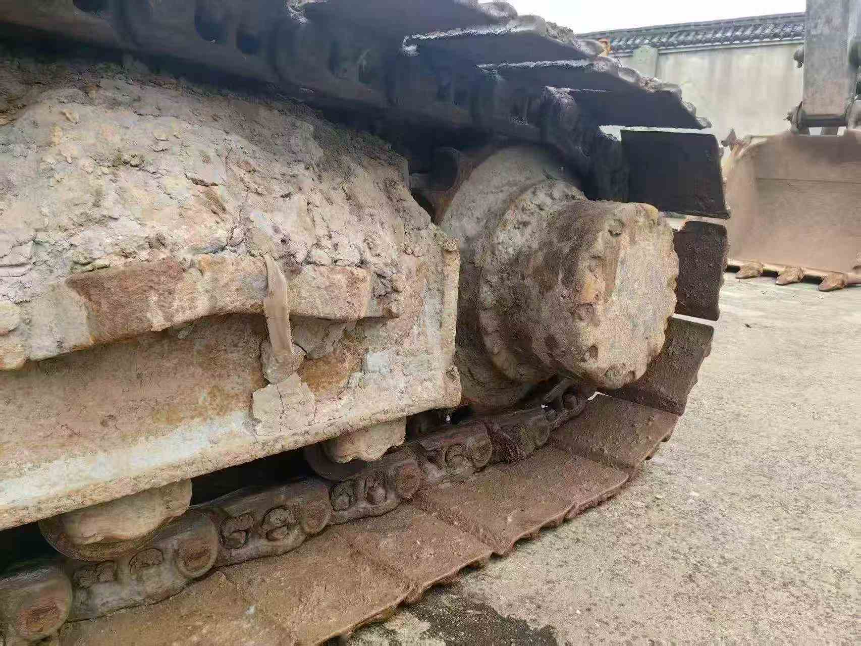 Buy Hitachi EX200-3 Used Excavator / 5